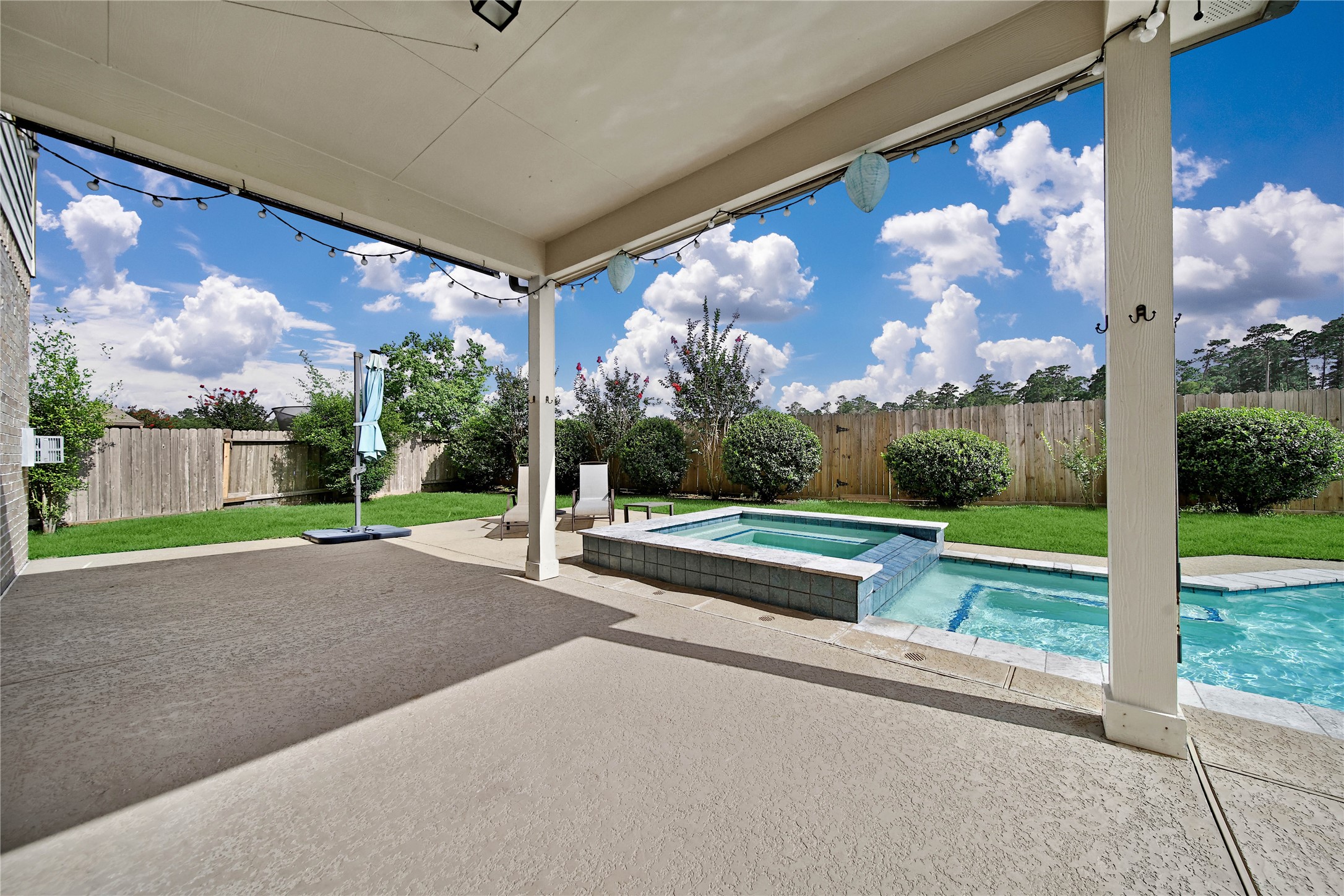 2672 Magnolia Fair Way Property Photo 29