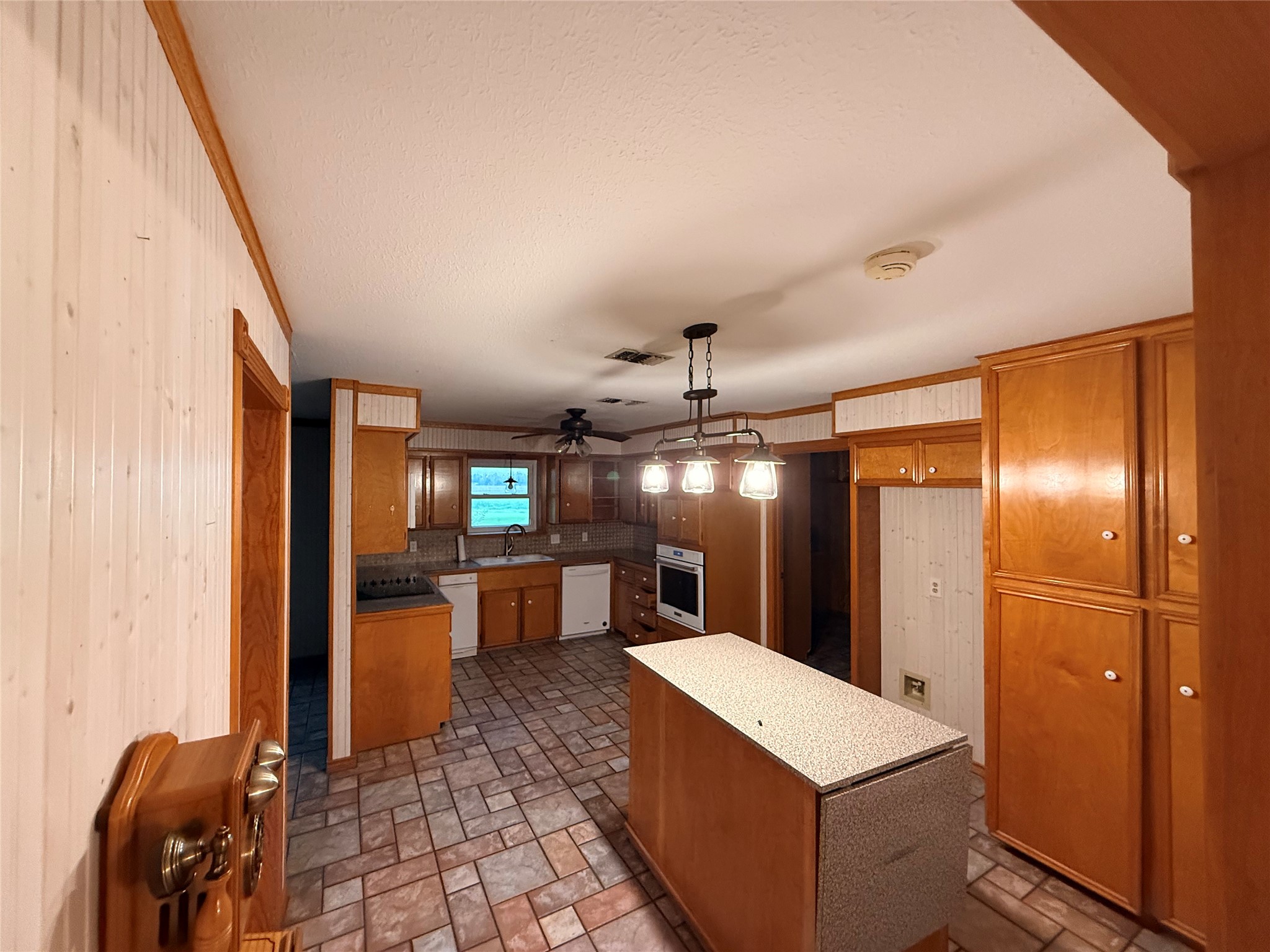 2947 Turtle Creek Drive Property Photo 7