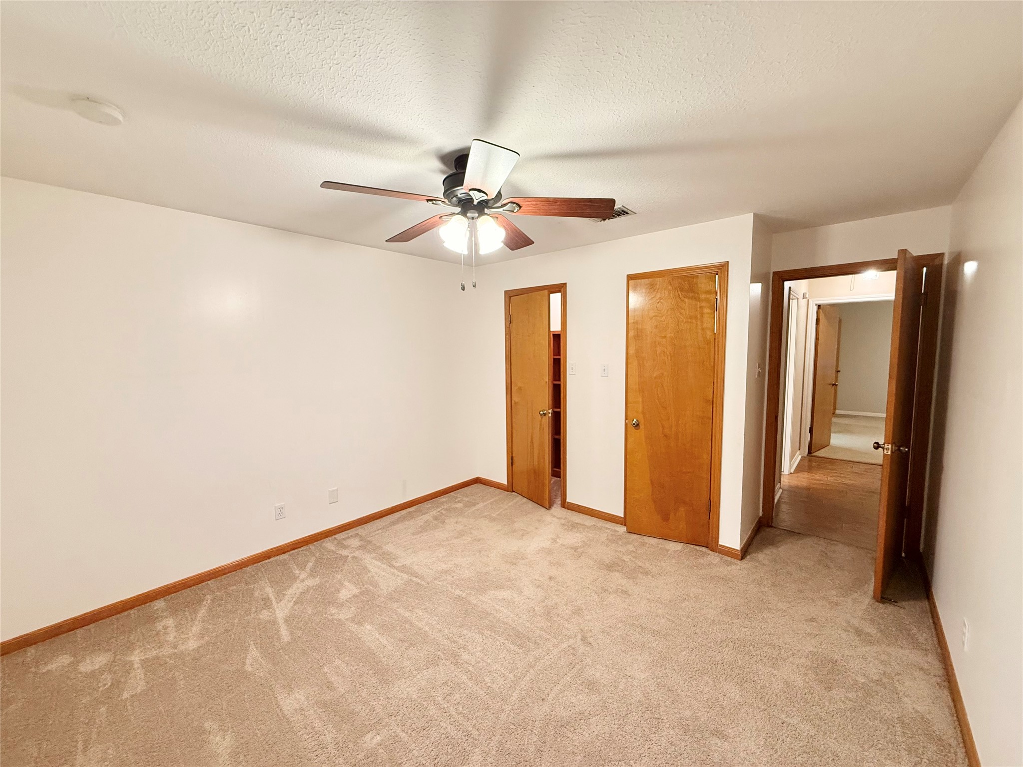 2947 Turtle Creek Drive Property Photo 14