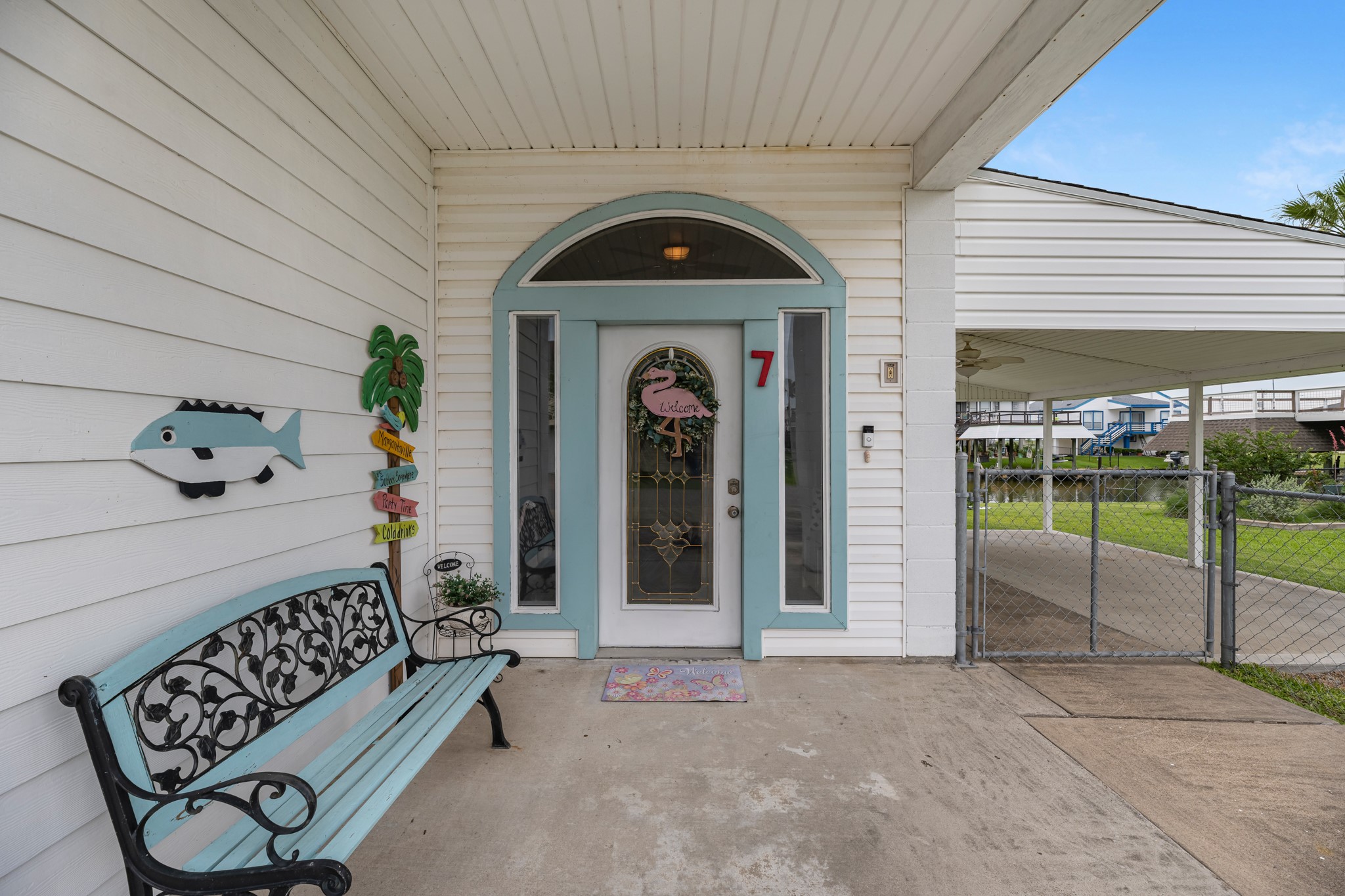 7 N Flamingo Street Property Photo 4