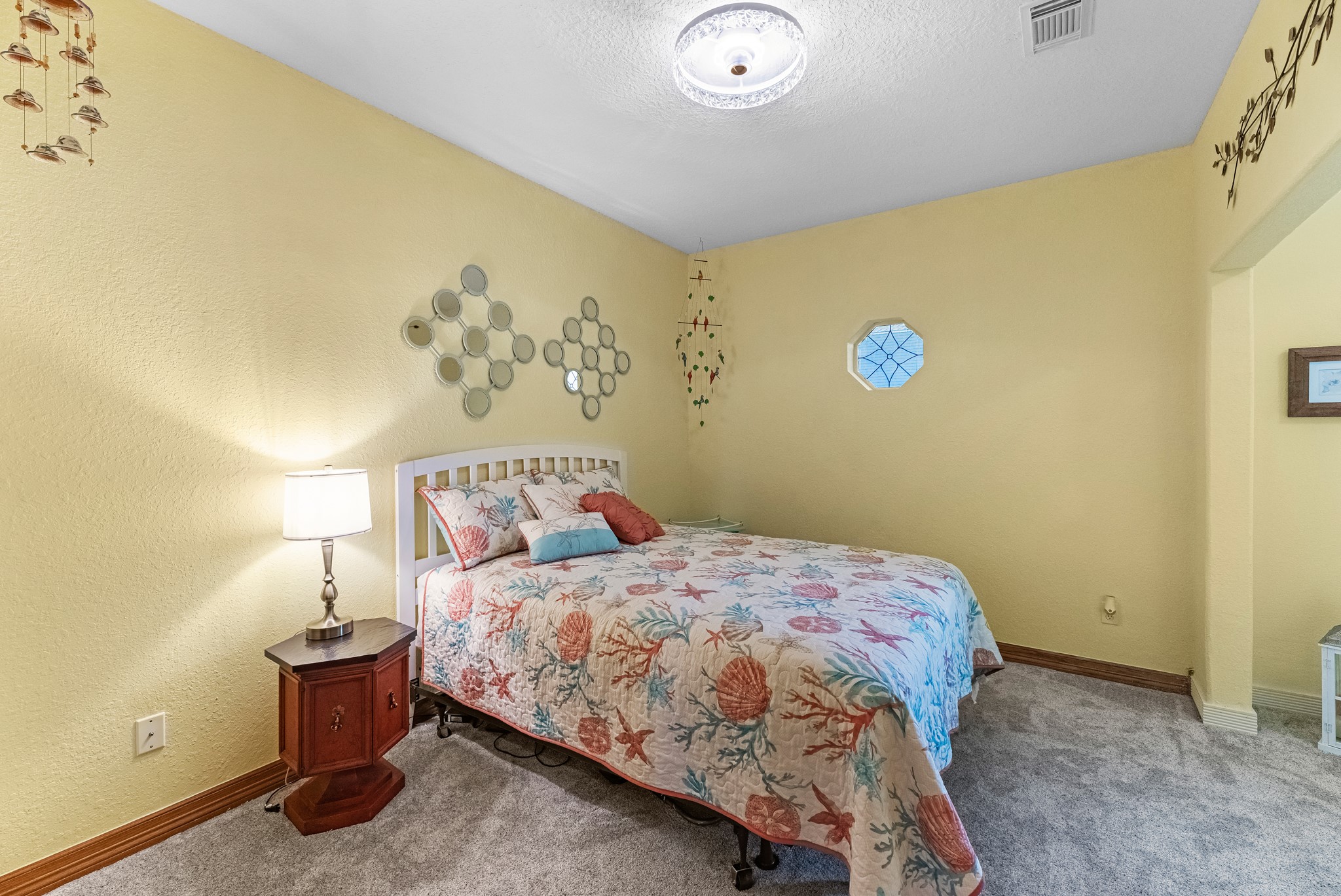 7 N Flamingo Street Property Photo 24