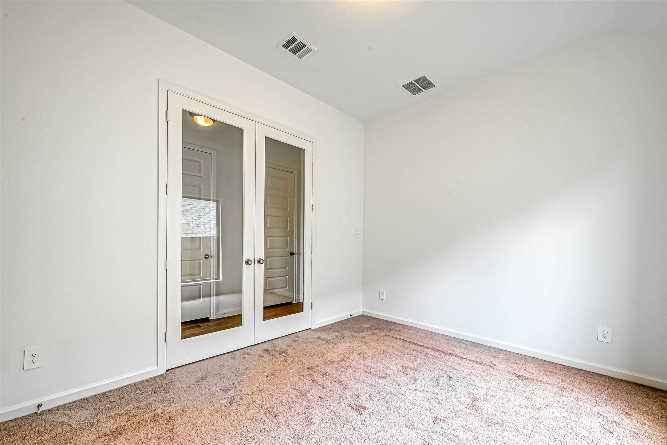 4942 Hitchings Court Property Photo 26