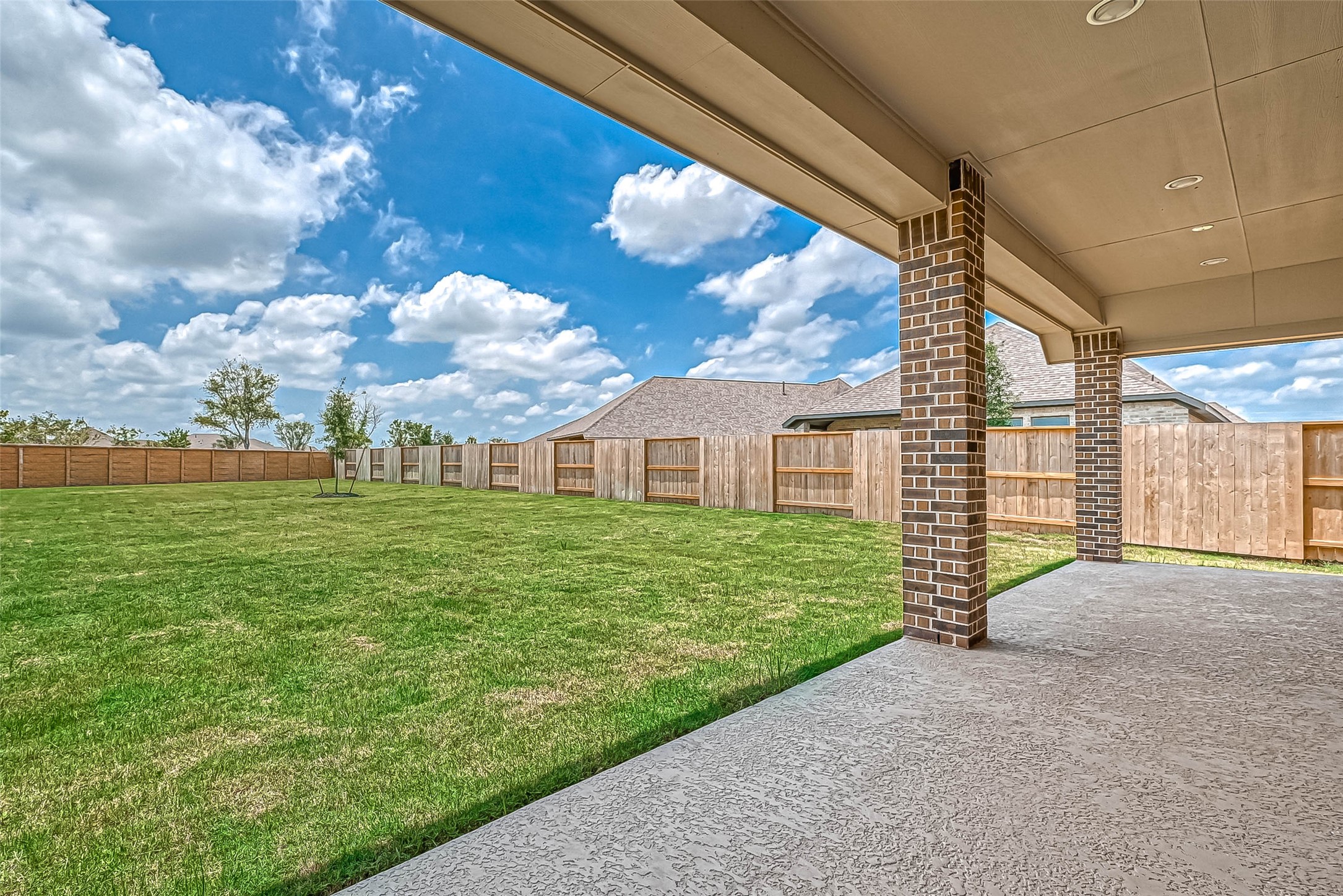 4942 Hitchings Court Property Photo 32