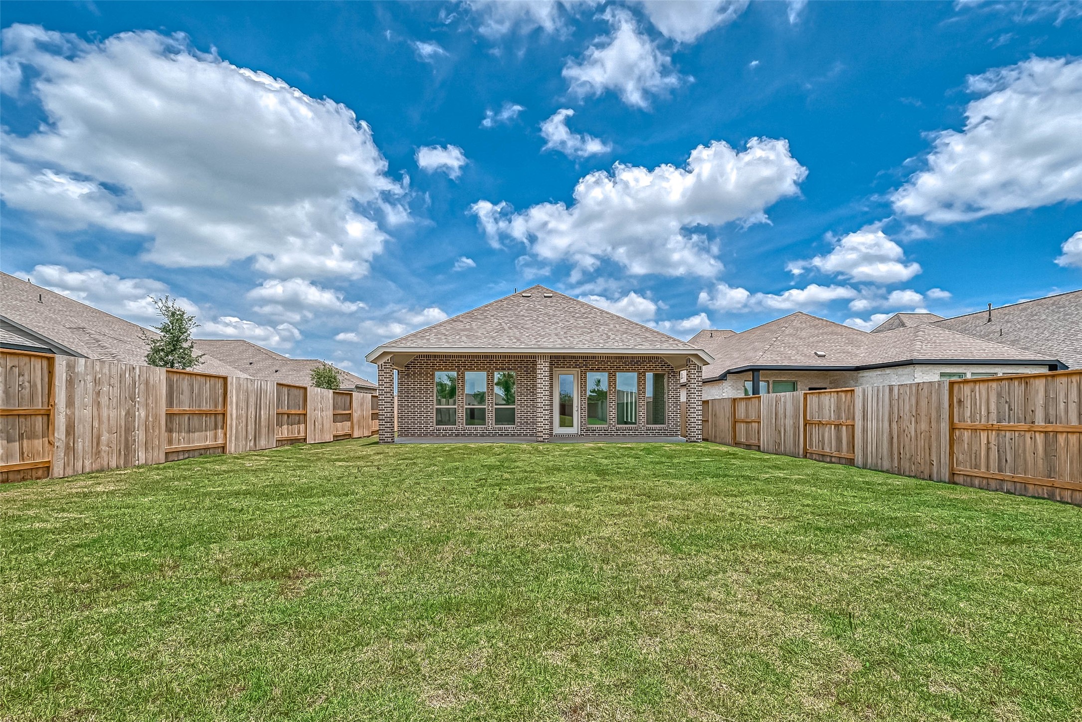 4942 Hitchings Court Property Photo 36