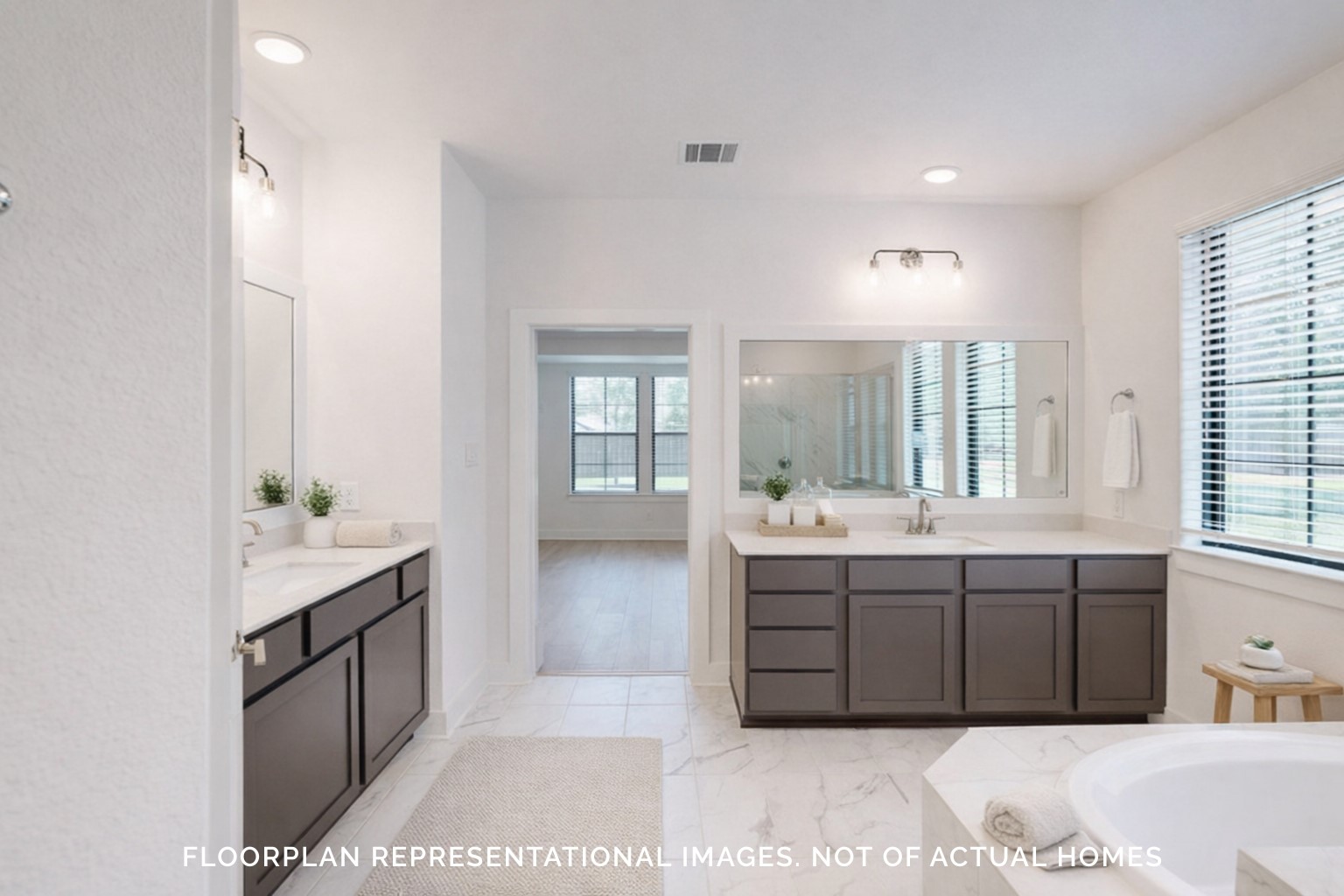21138 Bella Coral Drive Property Photo 10