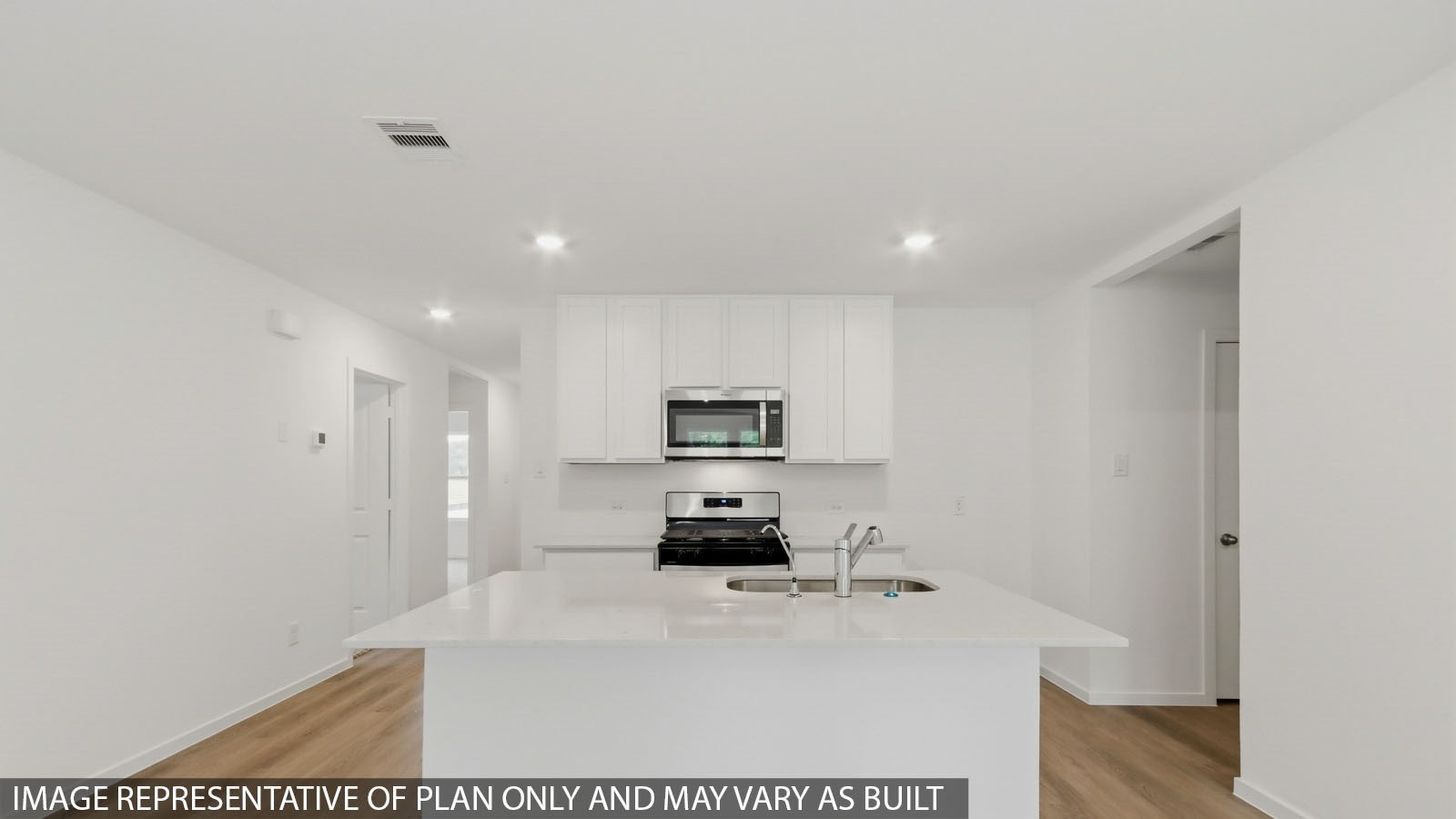 40510 Clover Willow Drive Property Photo 4