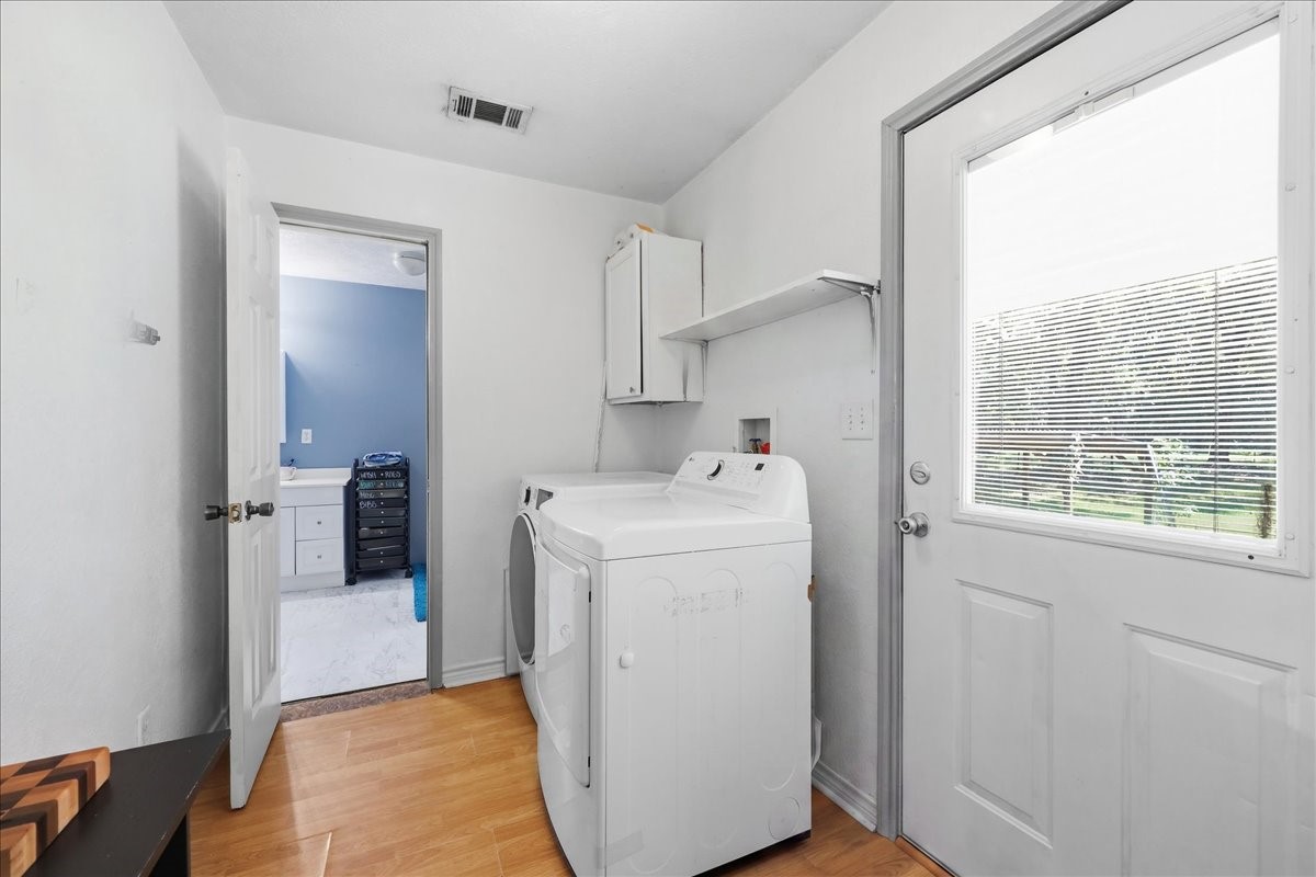 2260 S Timberlane Street Property Photo 20