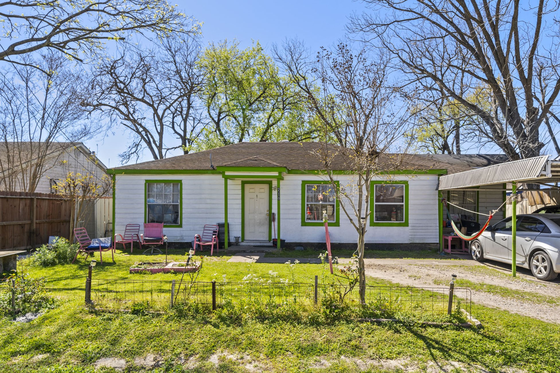 Durkee Elementary School Real Estate Listings Main Image