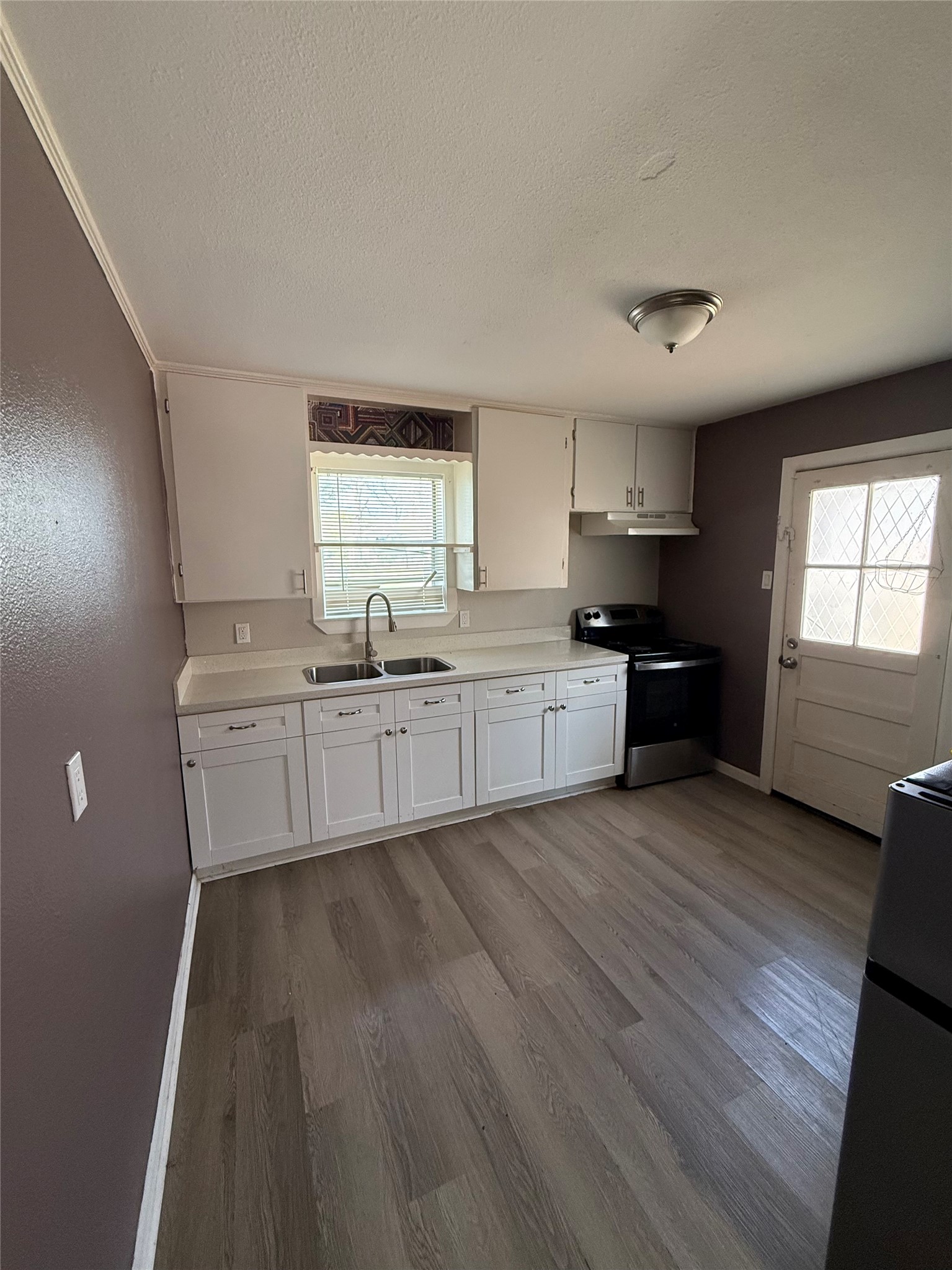 1311 Malvern Street Property Photo 9