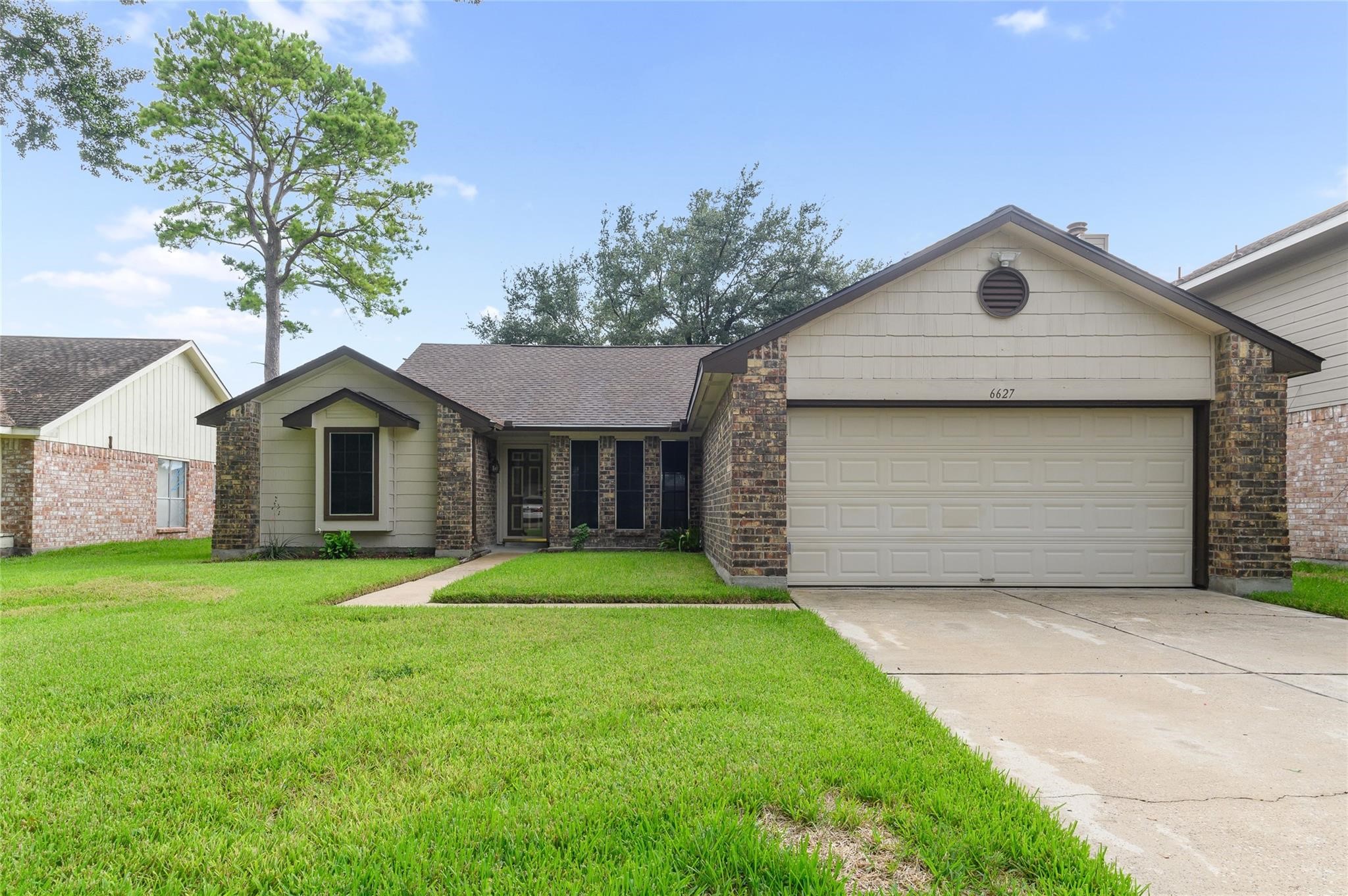6627 Redding Springs Lane Property Photo 1