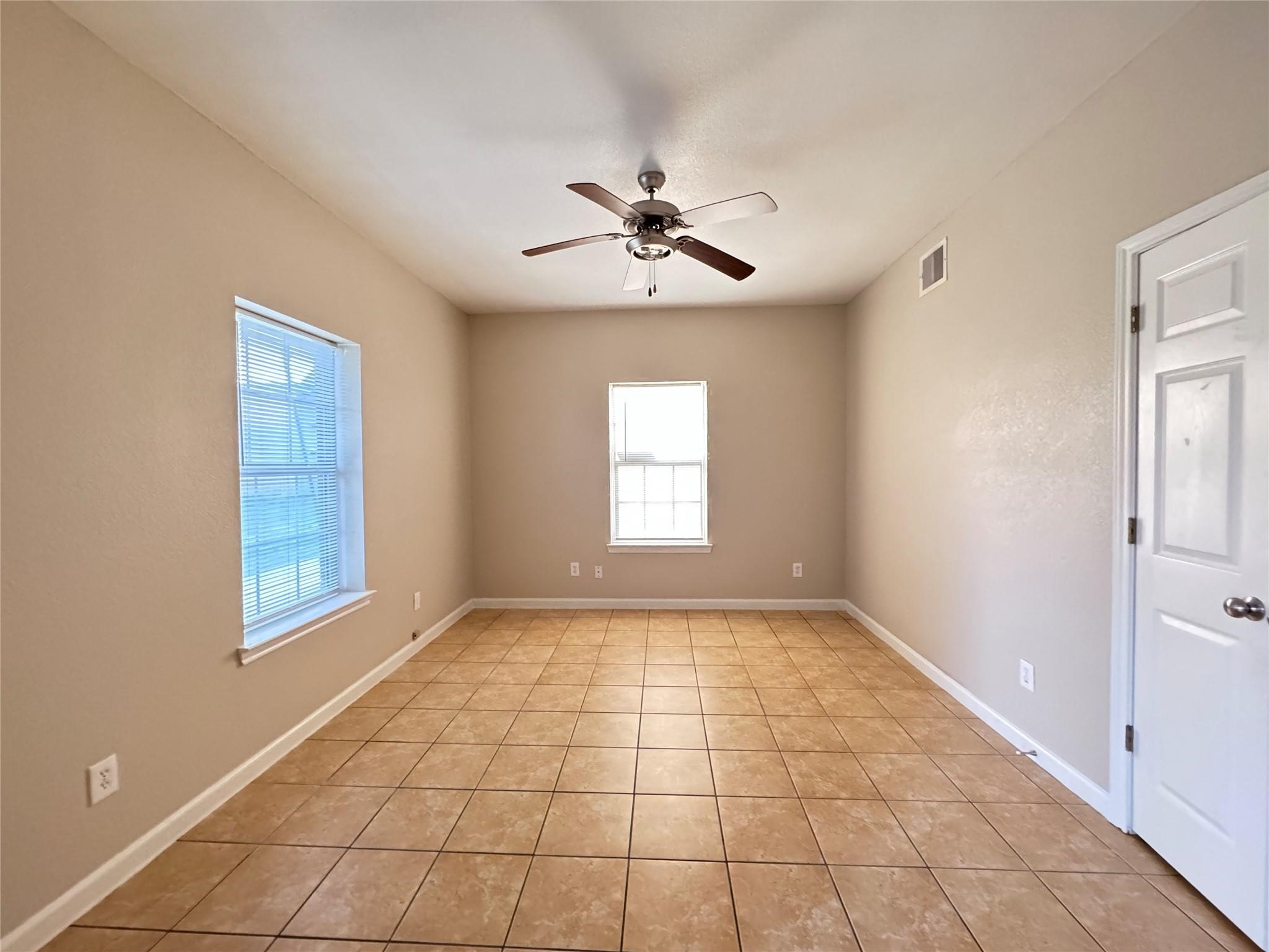 46410 I-10 E Property Photo 9