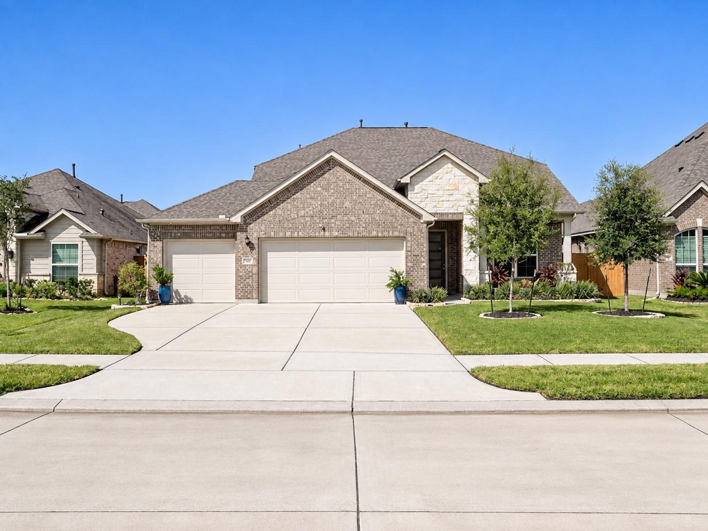 1507 Homewood Point Lane, Rosharon Tx 77583 Property Photo 1