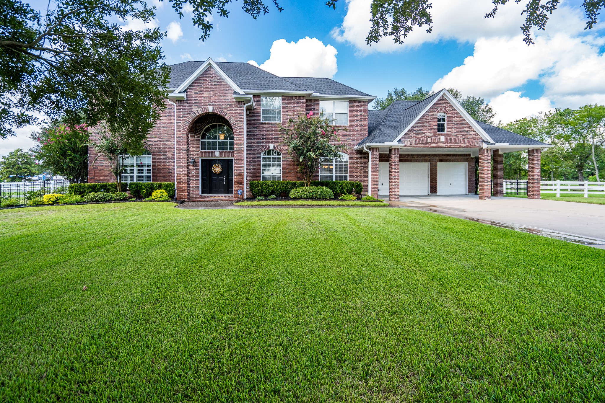 20303 Stone Lake Circle Property Photo 1