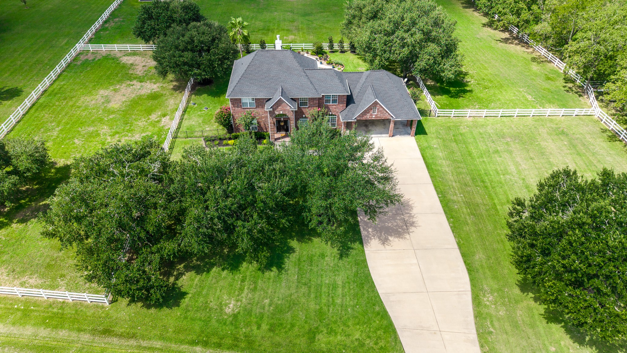 20303 Stone Lake Circle Property Photo 43