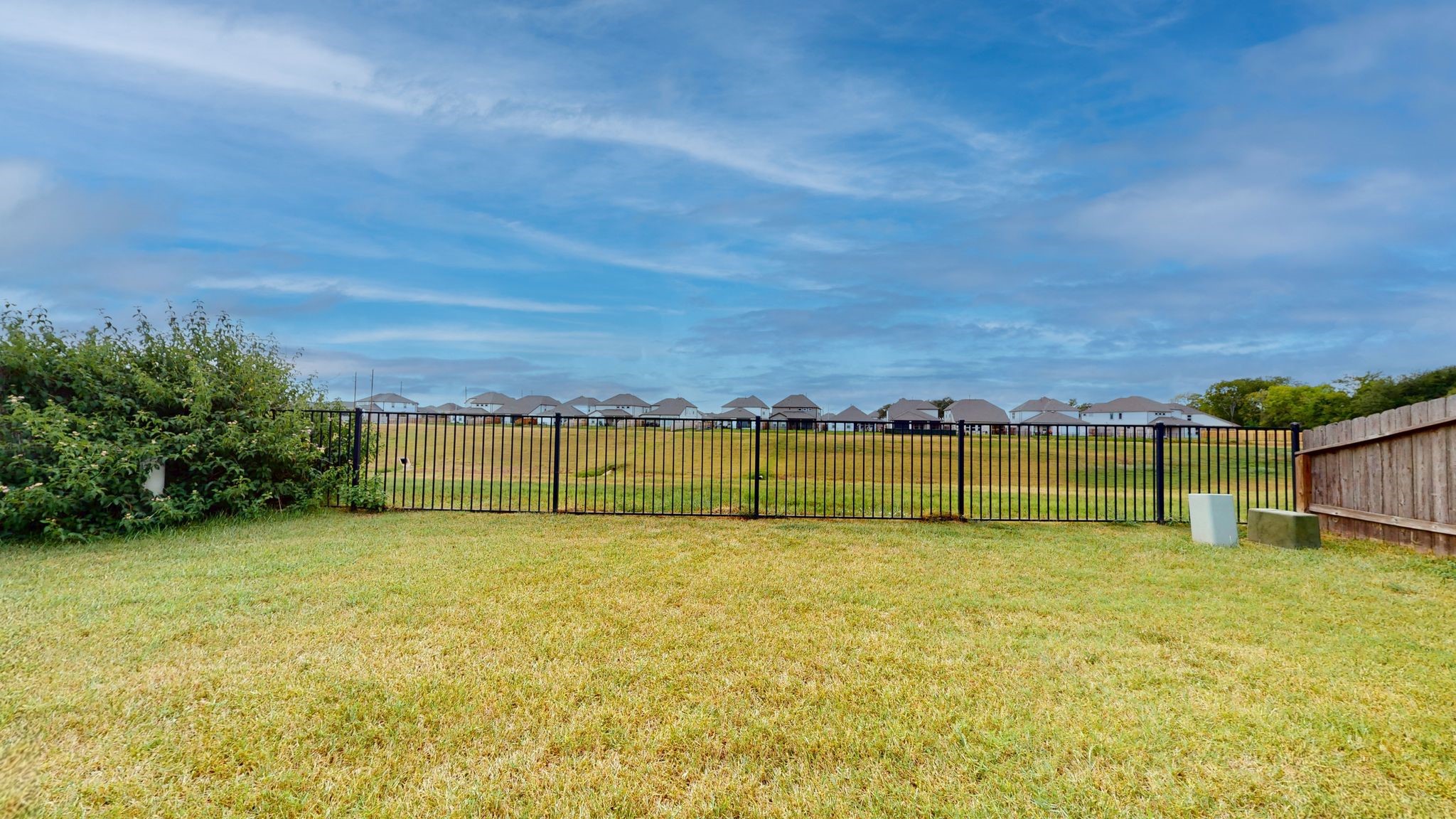 15103 Signal Ridge Way Property Photo 27