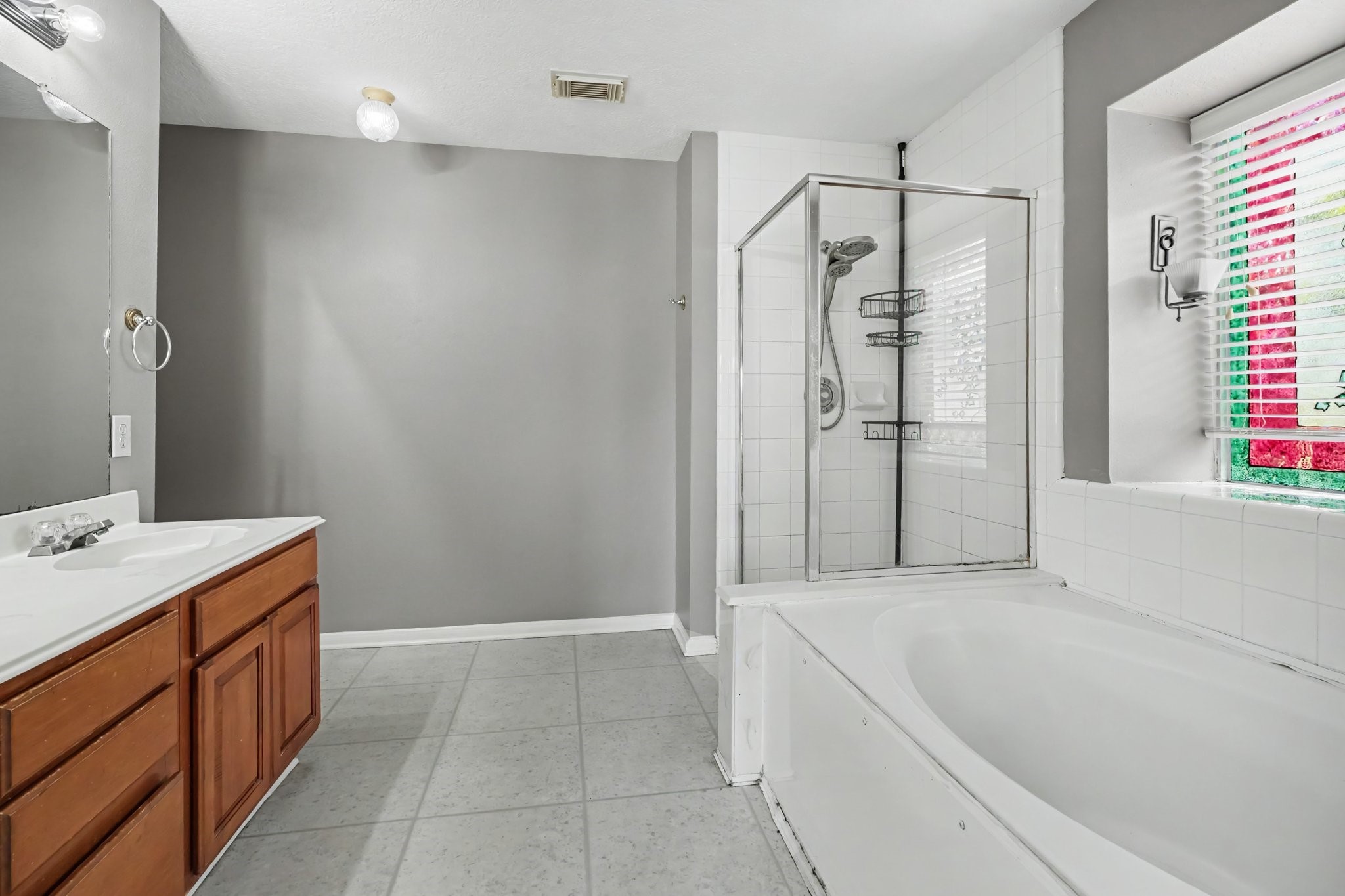 526 Oak Briar Drive Property Photo 14