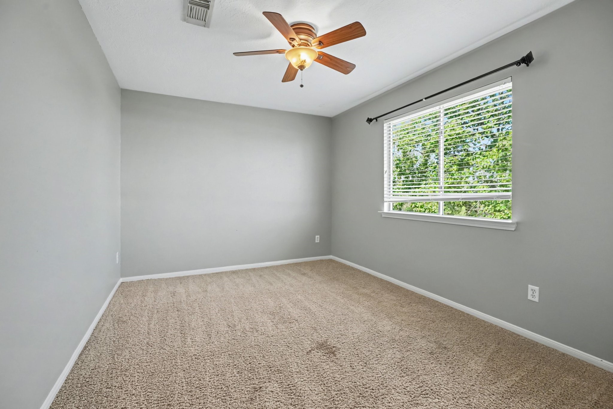 526 Oak Briar Drive Property Photo 19