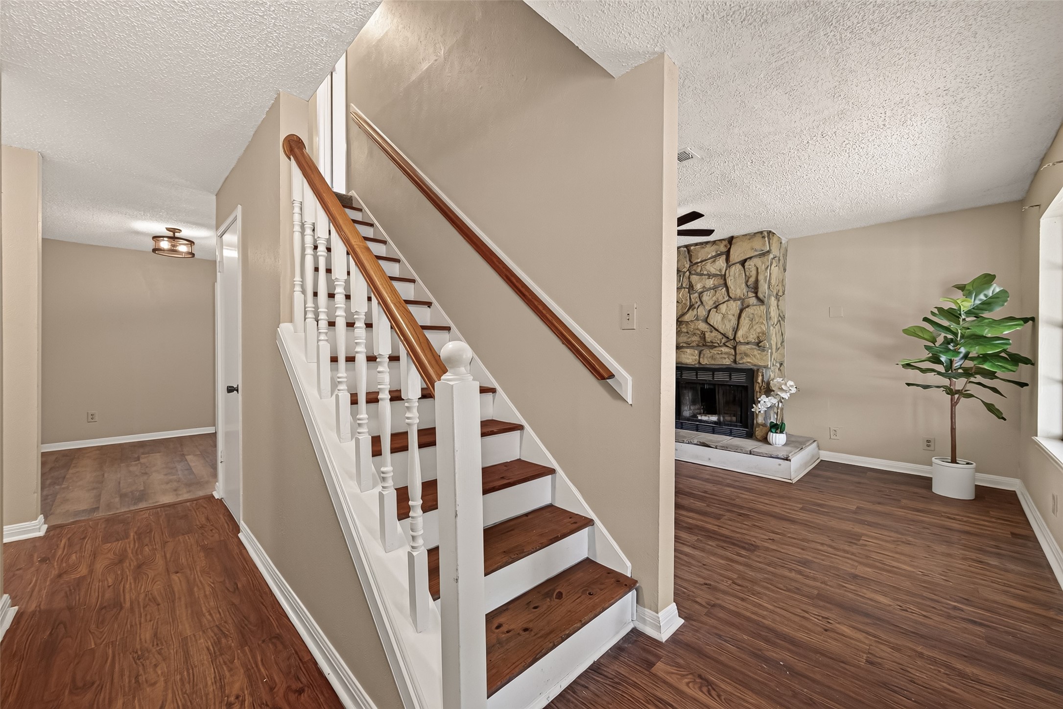 13309 Milo Drive Property Photo 6