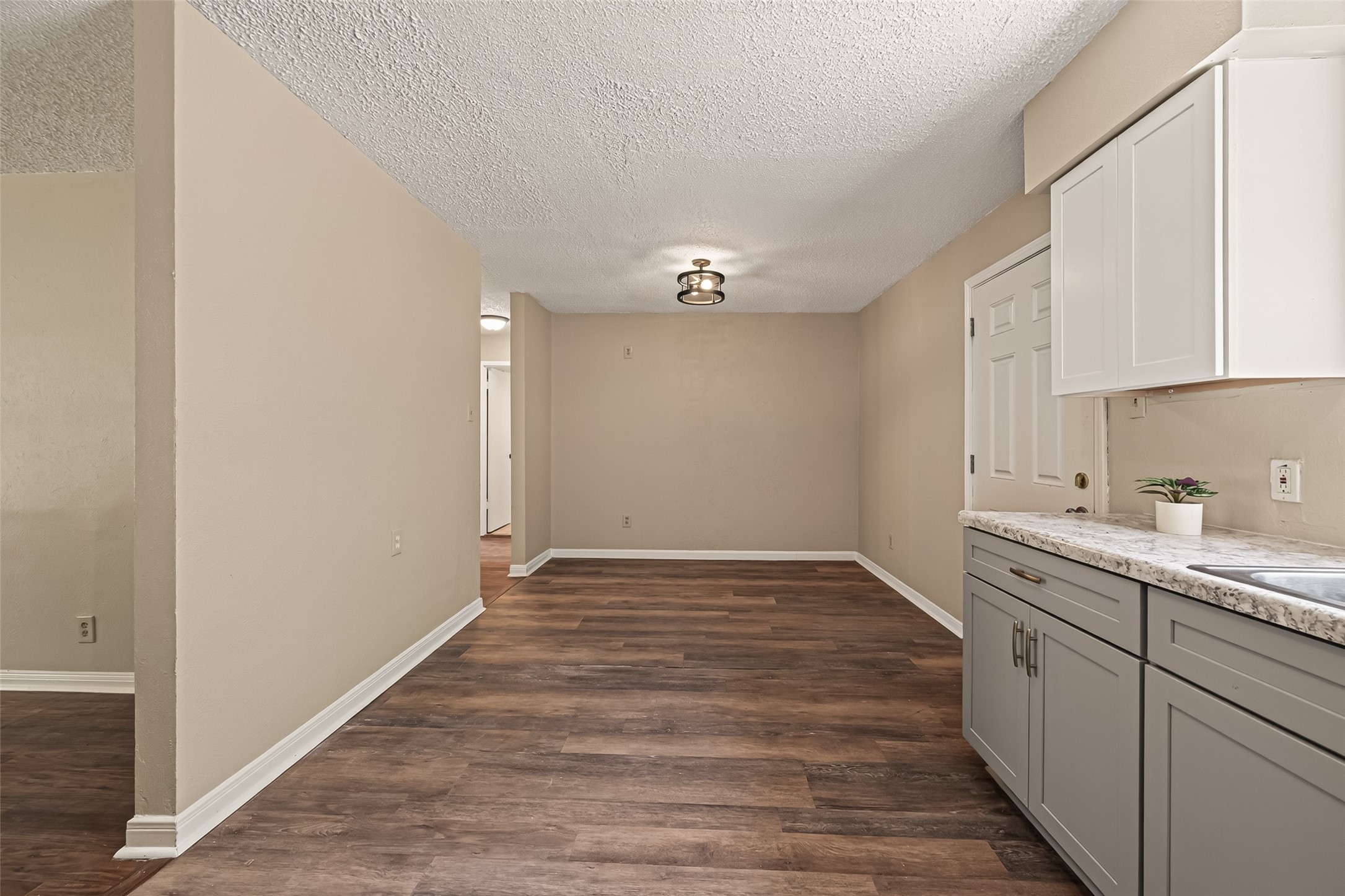 13309 Milo Drive Property Photo 12