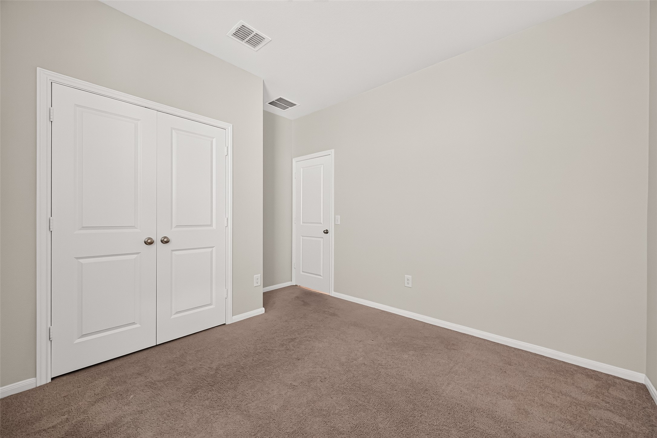 16039 Kingfield Haven Drive Property Photo 24
