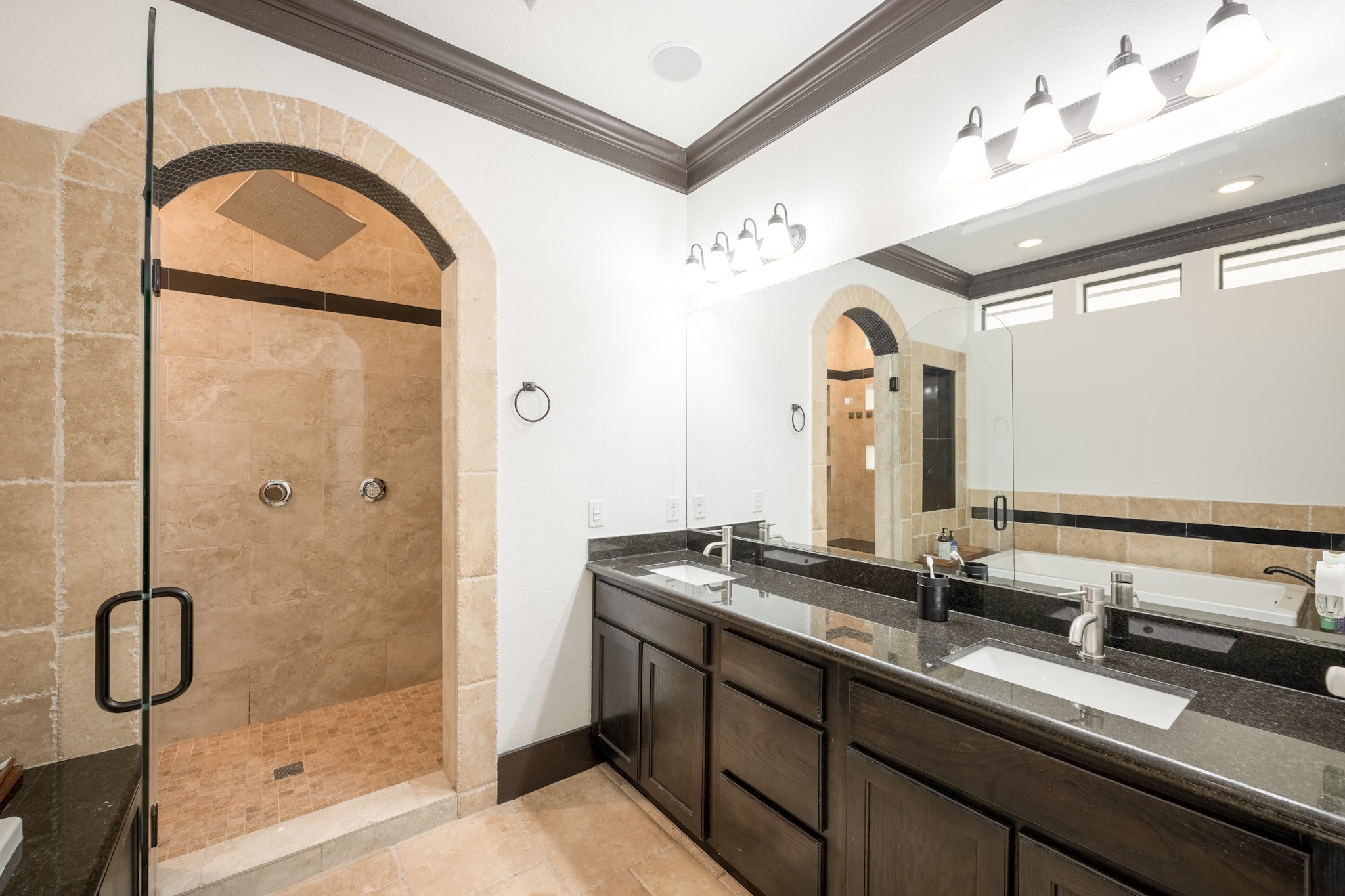 406 Fenn Street B Property Photo 8