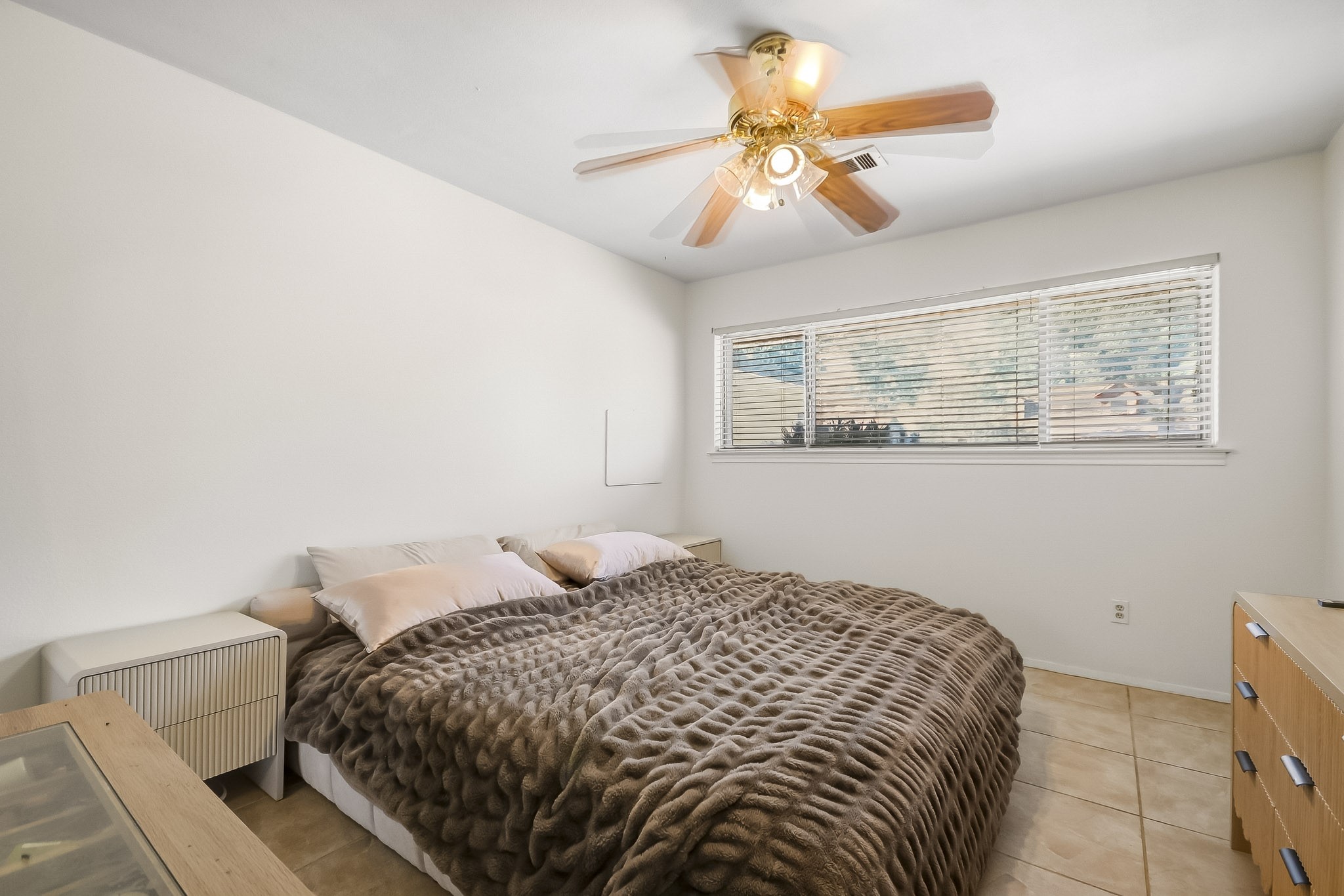 4812 Mistletoe Road Property Photo 16