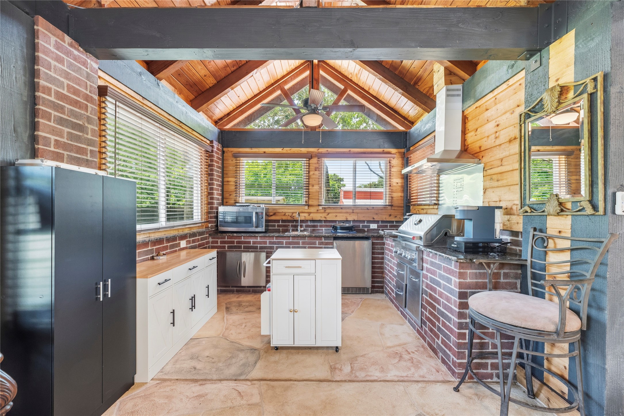 4607 Clayhead Road Property Photo 16
