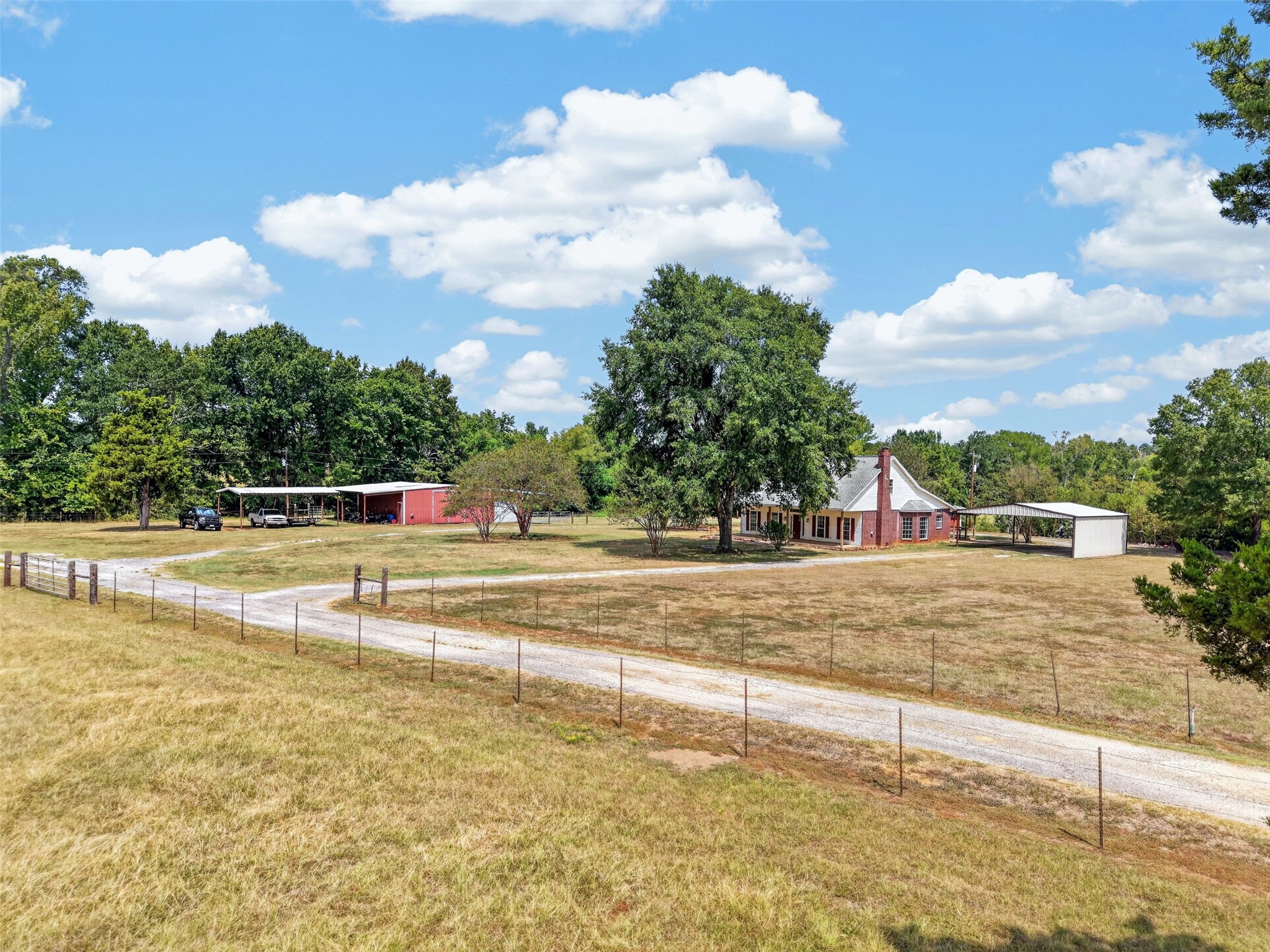 659 & 661 County Road 1535 Property Photo 48
