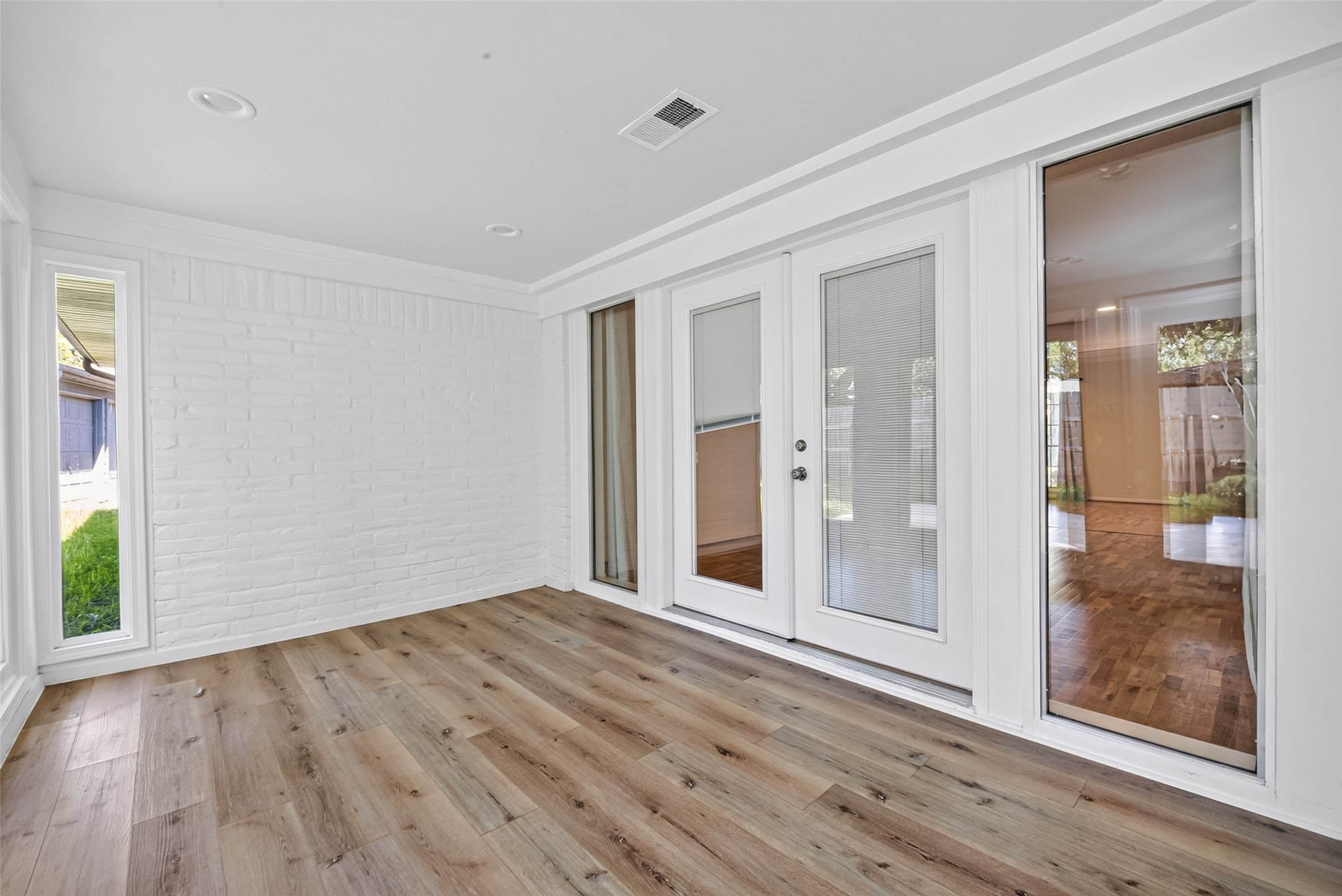 5310 Indigo Street Property Photo 15