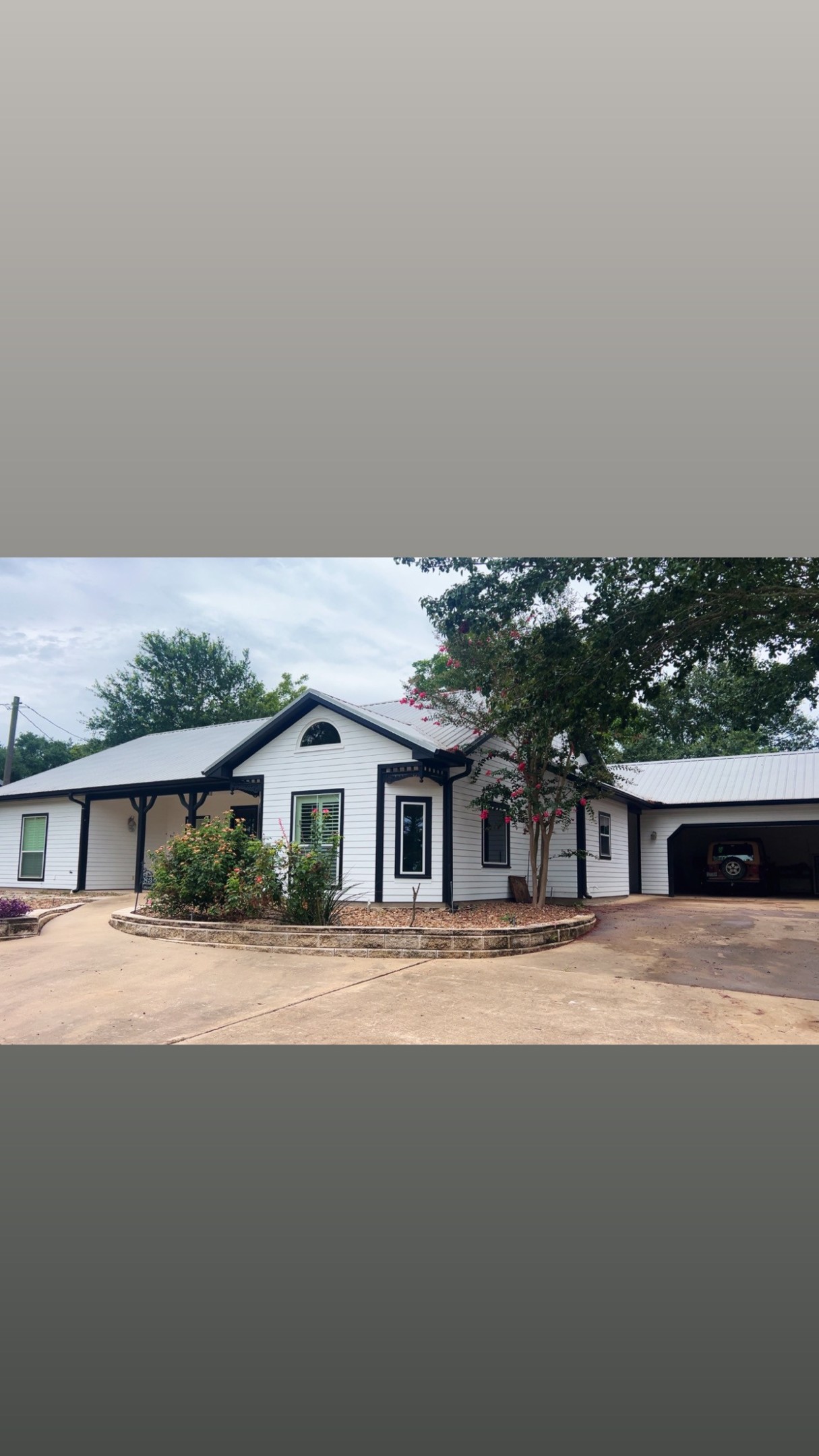 8393 Bermuda Street Property Photo 3