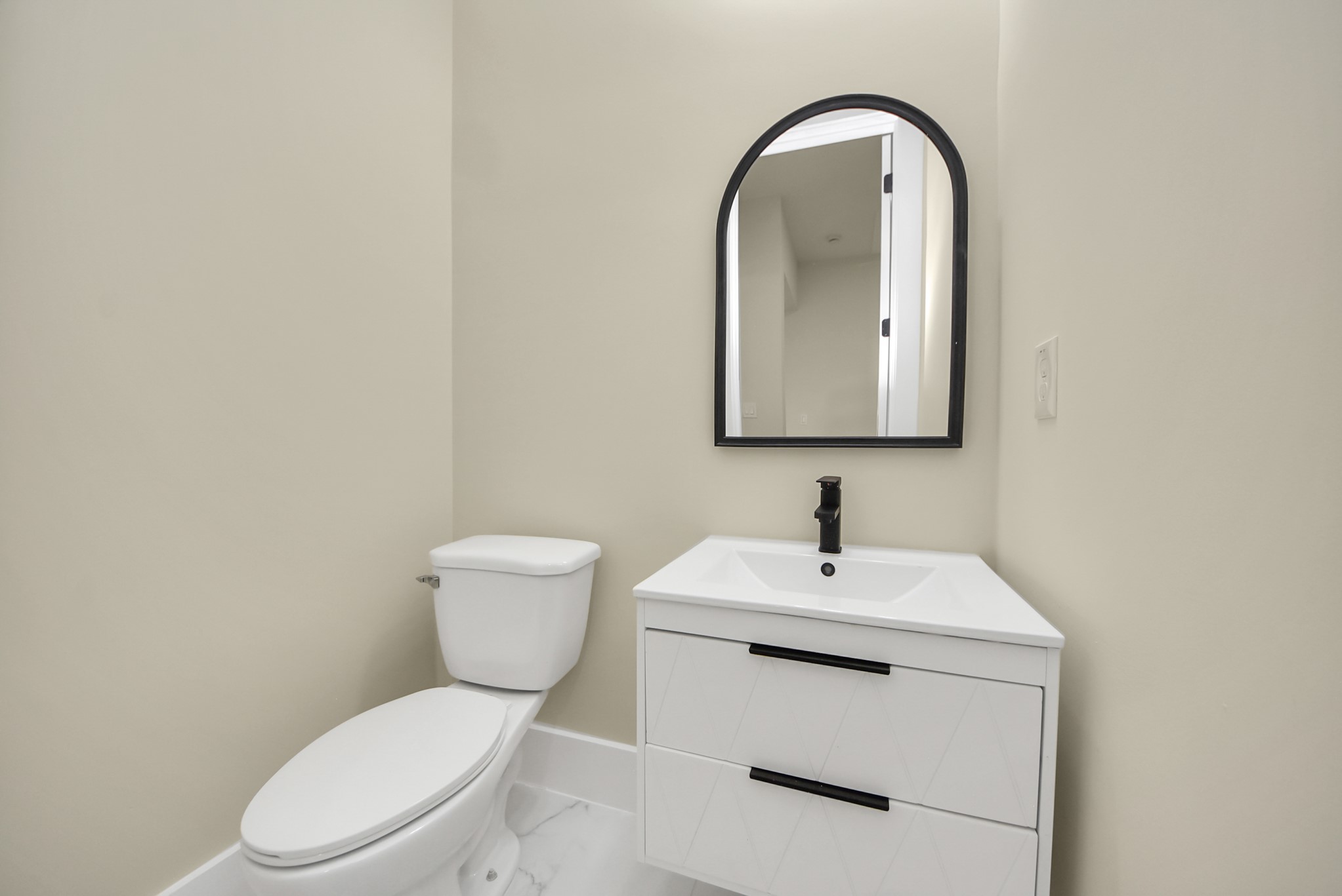 5806 Honey Grove Avenue Property Photo 28