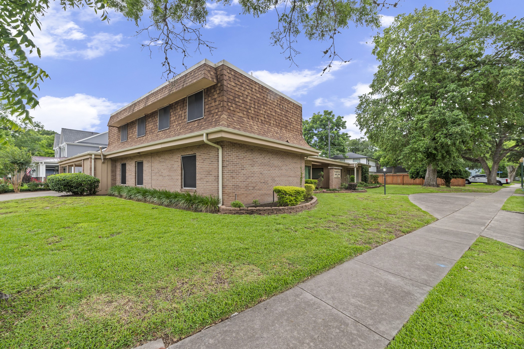 414 Main Street Property Photo 3