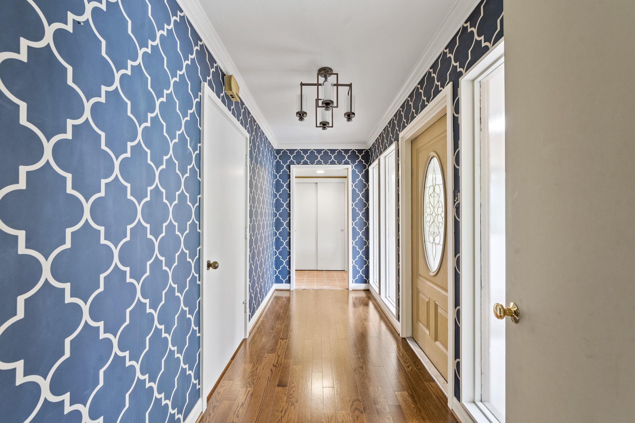 414 Main Street Property Photo 6