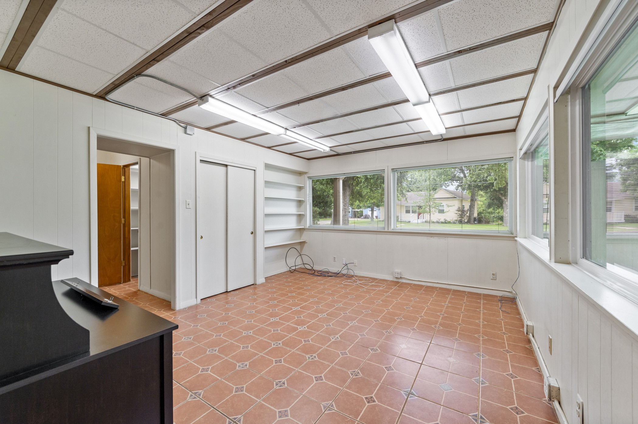 414 Main Street Property Photo 9