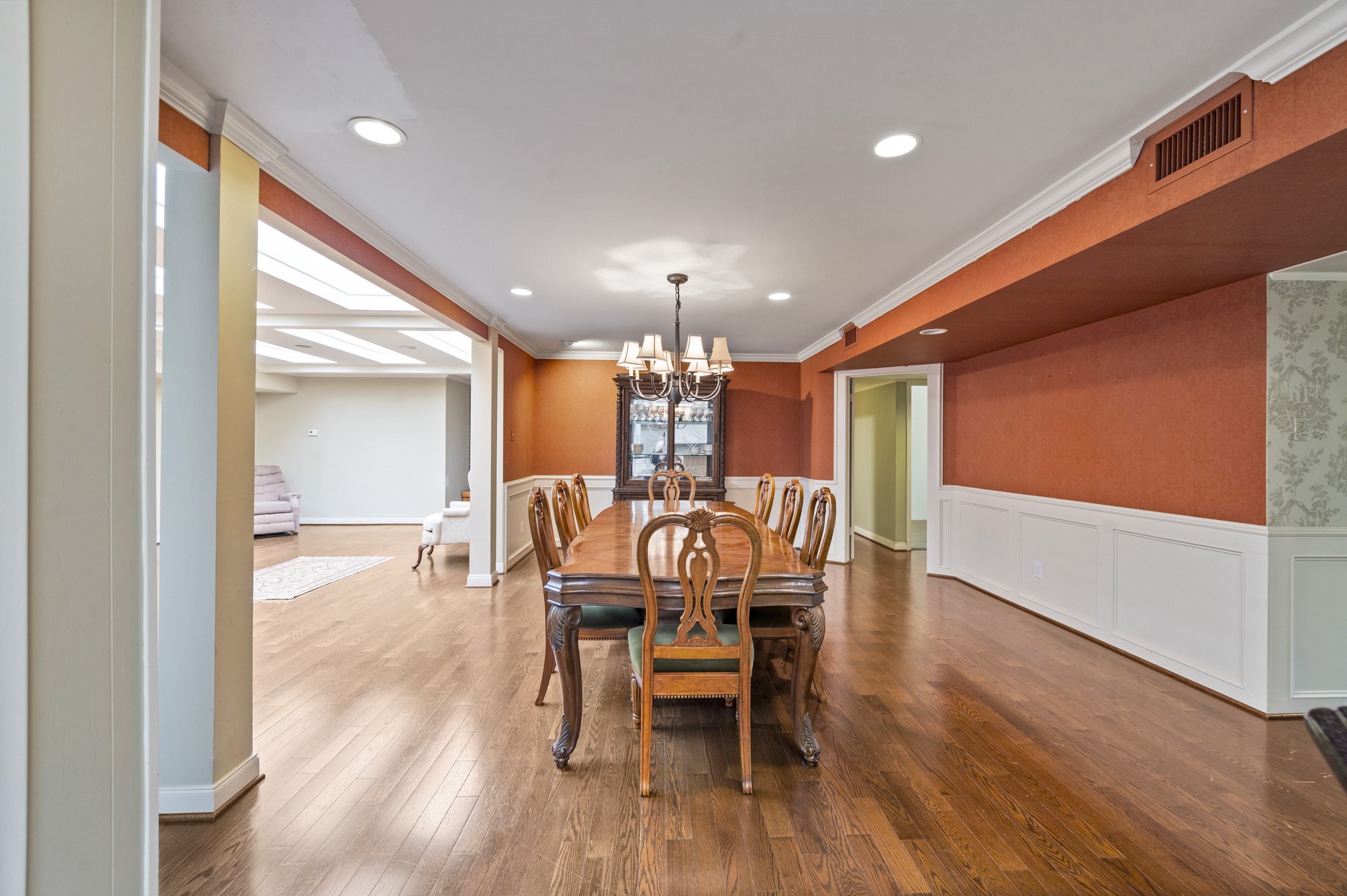 414 Main Street Property Photo 10