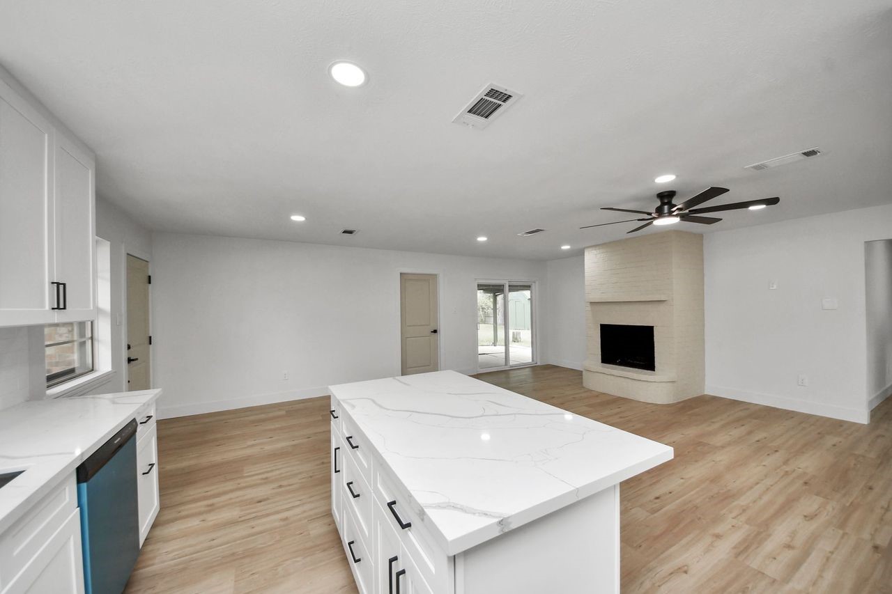 3013 Woodland Drive Property Photo 12