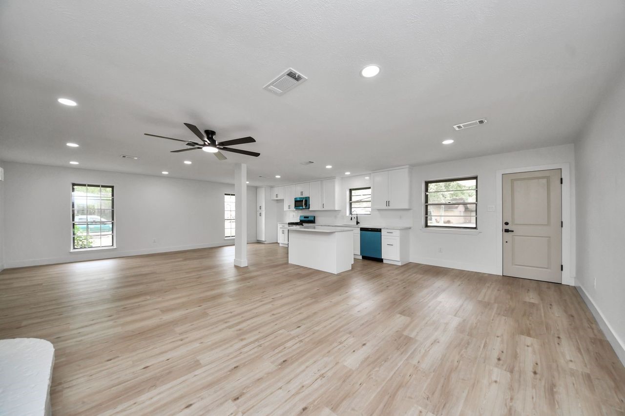 3013 Woodland Drive Property Photo 19