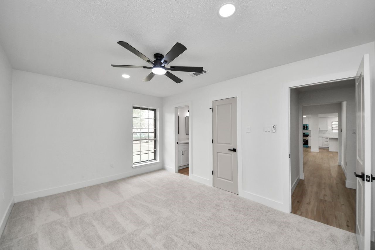3013 Woodland Drive Property Photo 23
