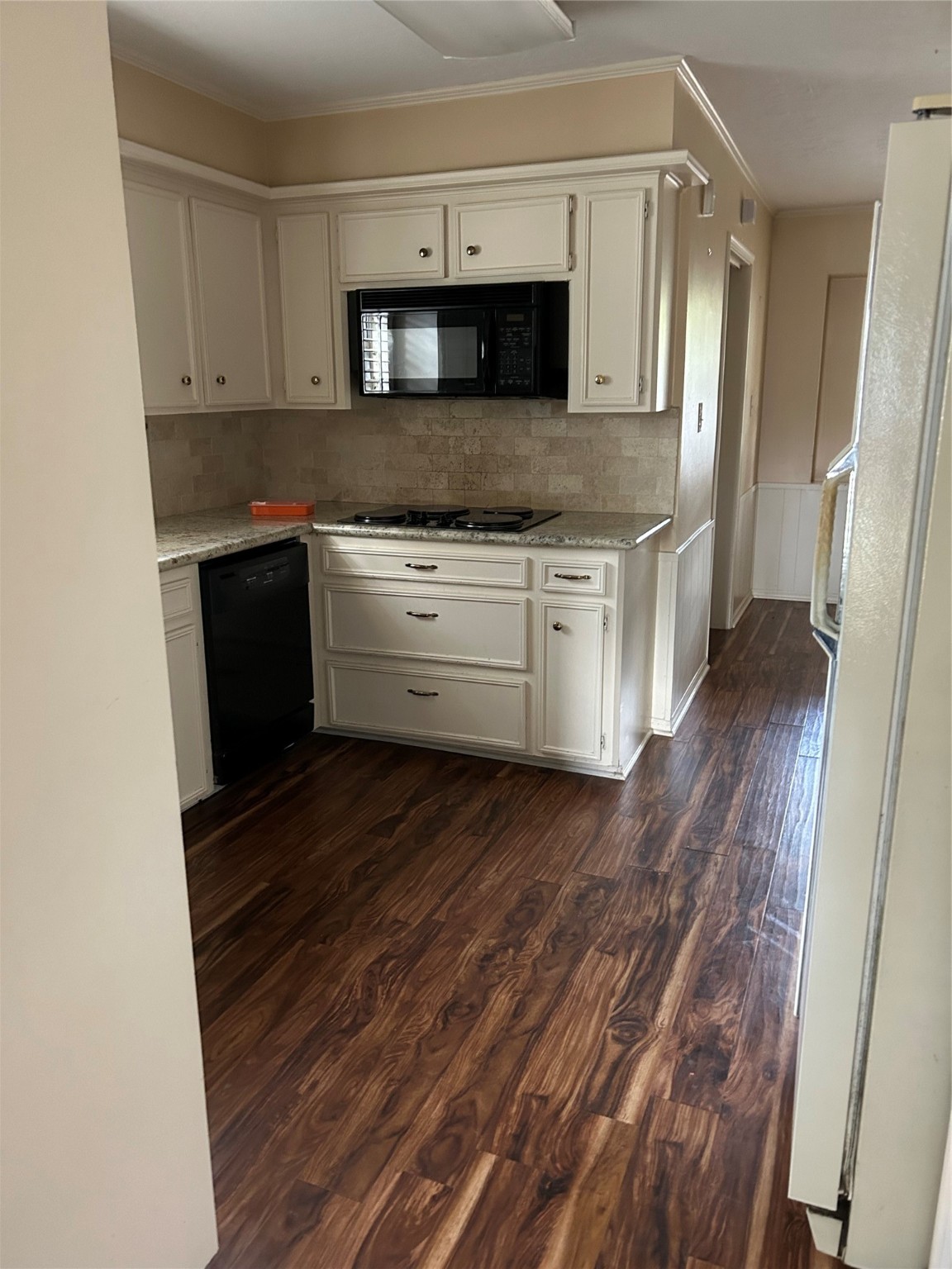 12019 Indian Wells Drive Property Photo 8
