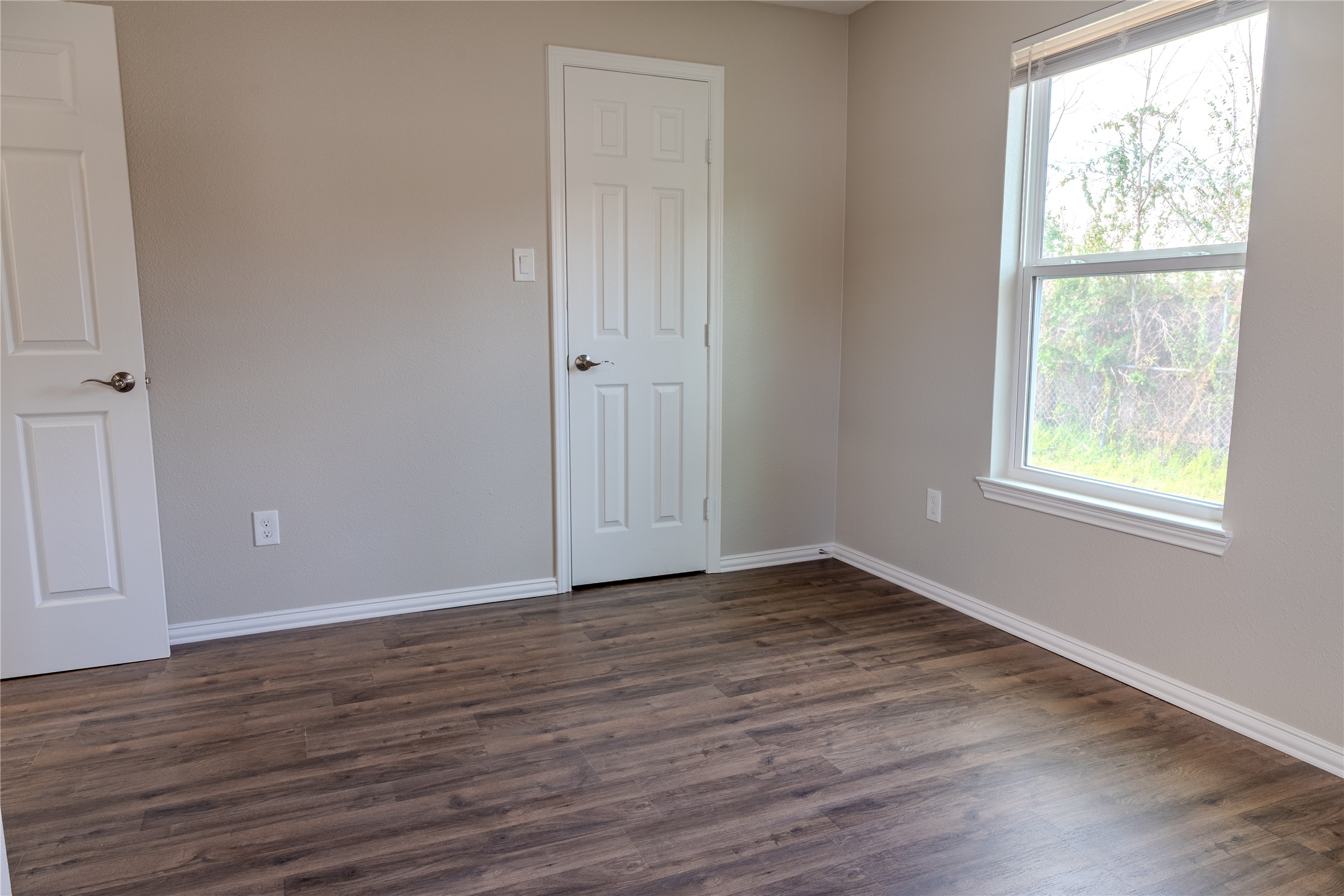 729 N Planters Street Property Photo 19