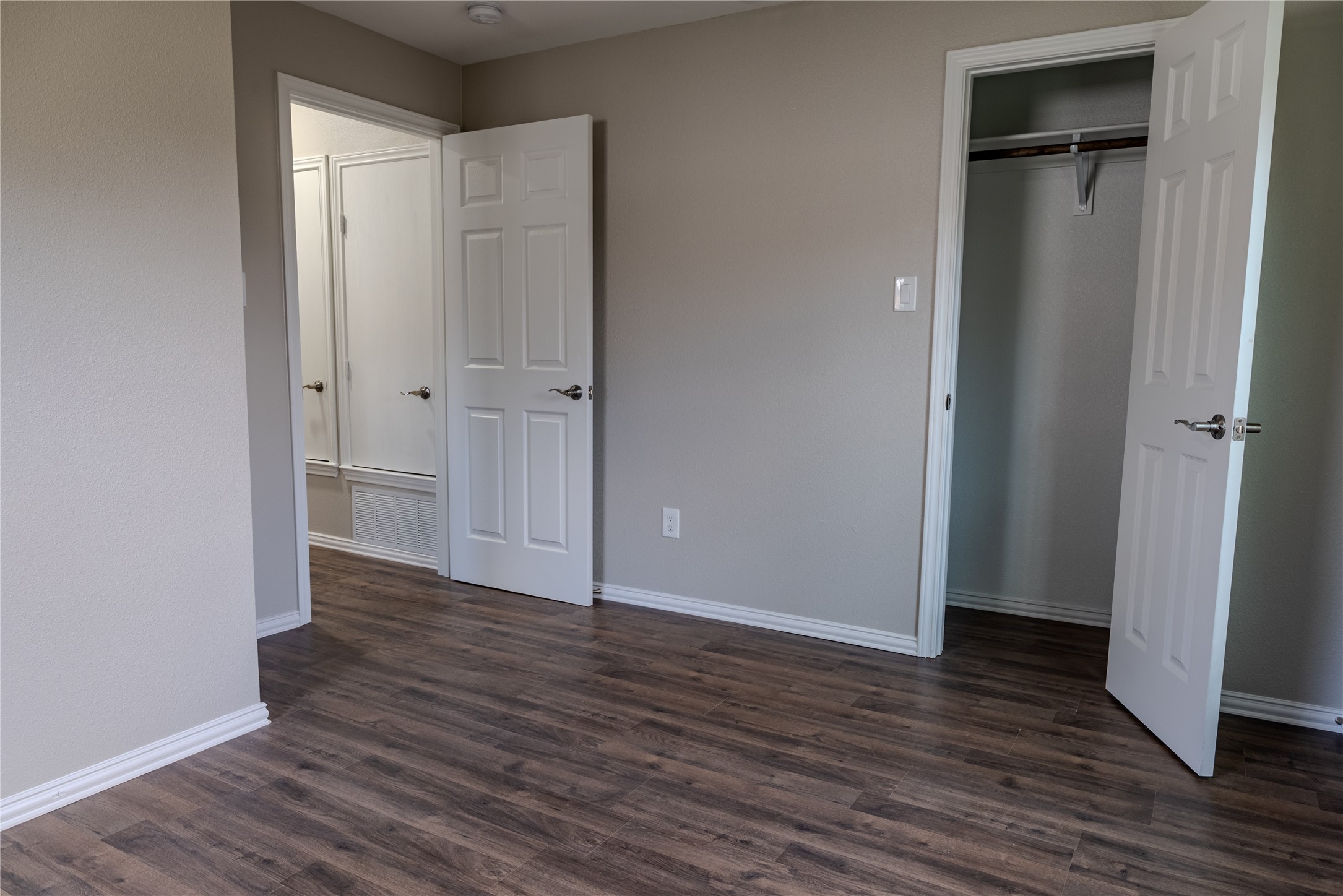 729 N Planters Street Property Photo 20