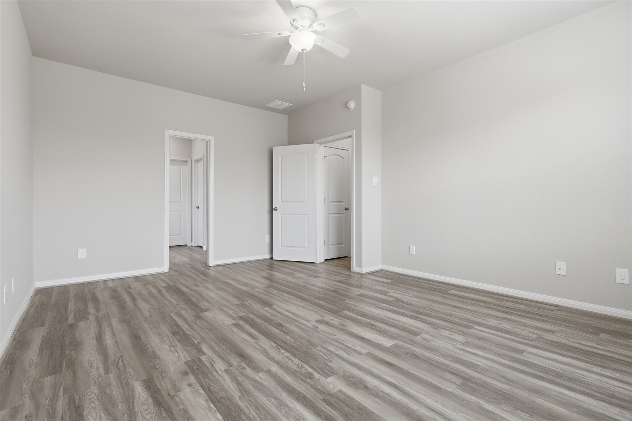 12611 Silverlight Court Property Photo 11