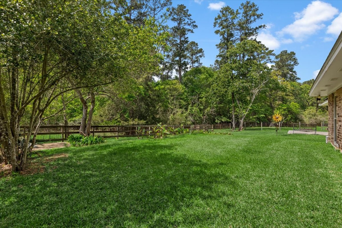 16701 Surrey Lane Property Photo 35