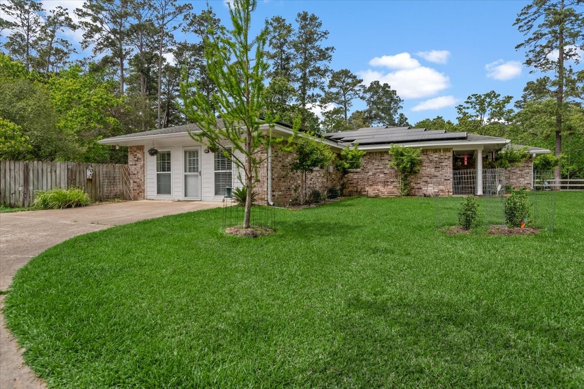 16701 Surrey Lane Property Photo 46