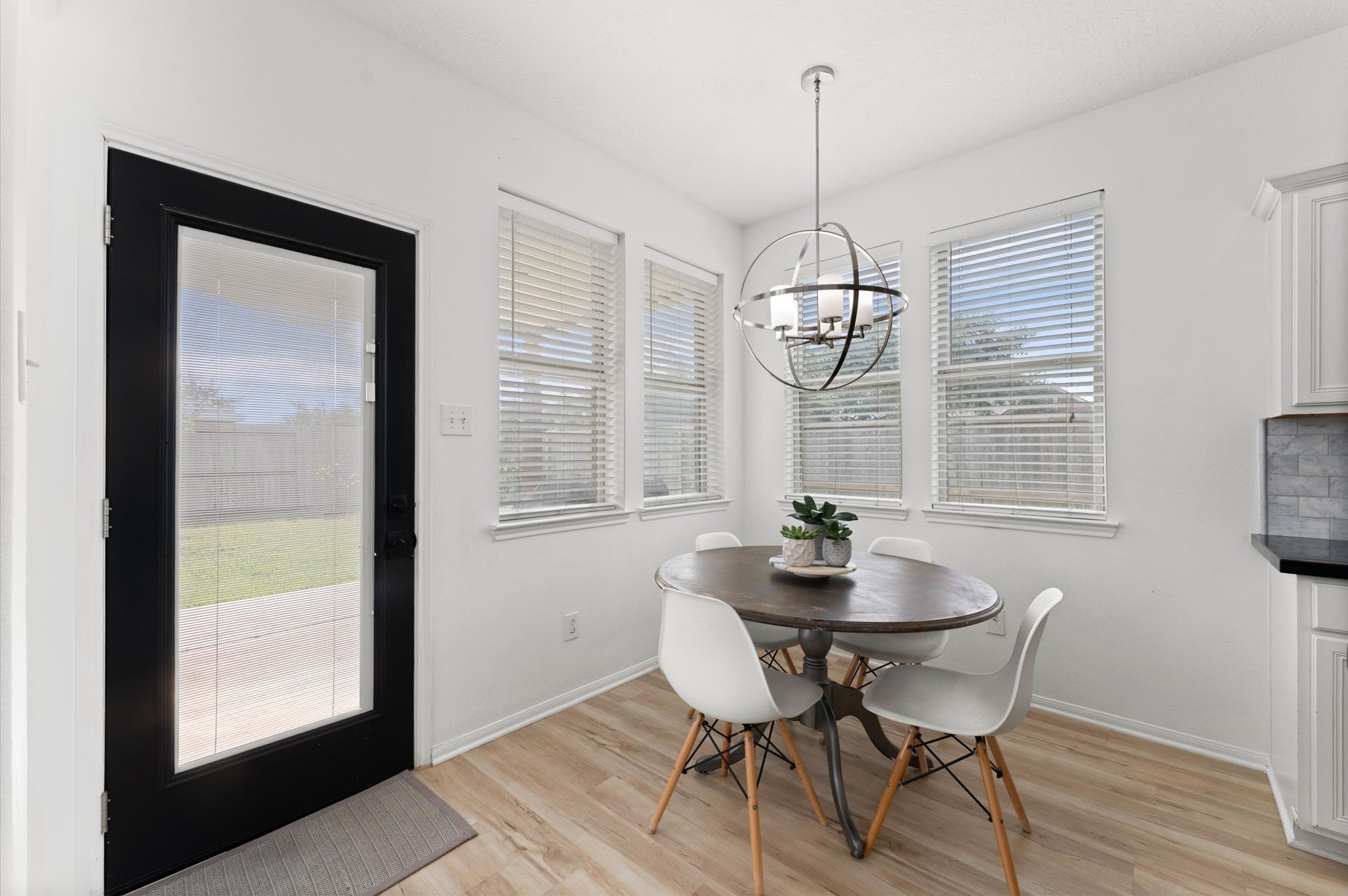 2009 Peonies Court Property Photo 12