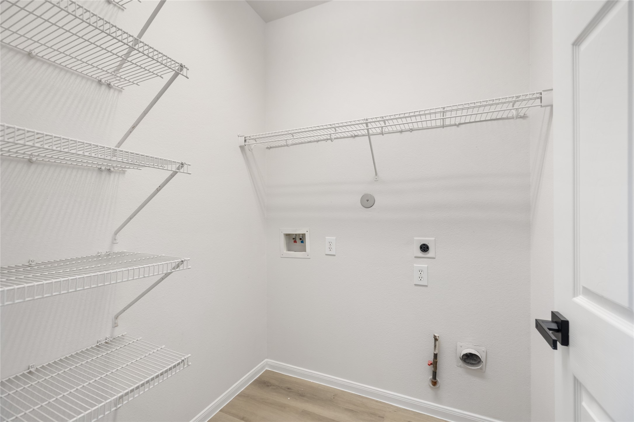 20322 Mossey Forest Court Property Photo 25