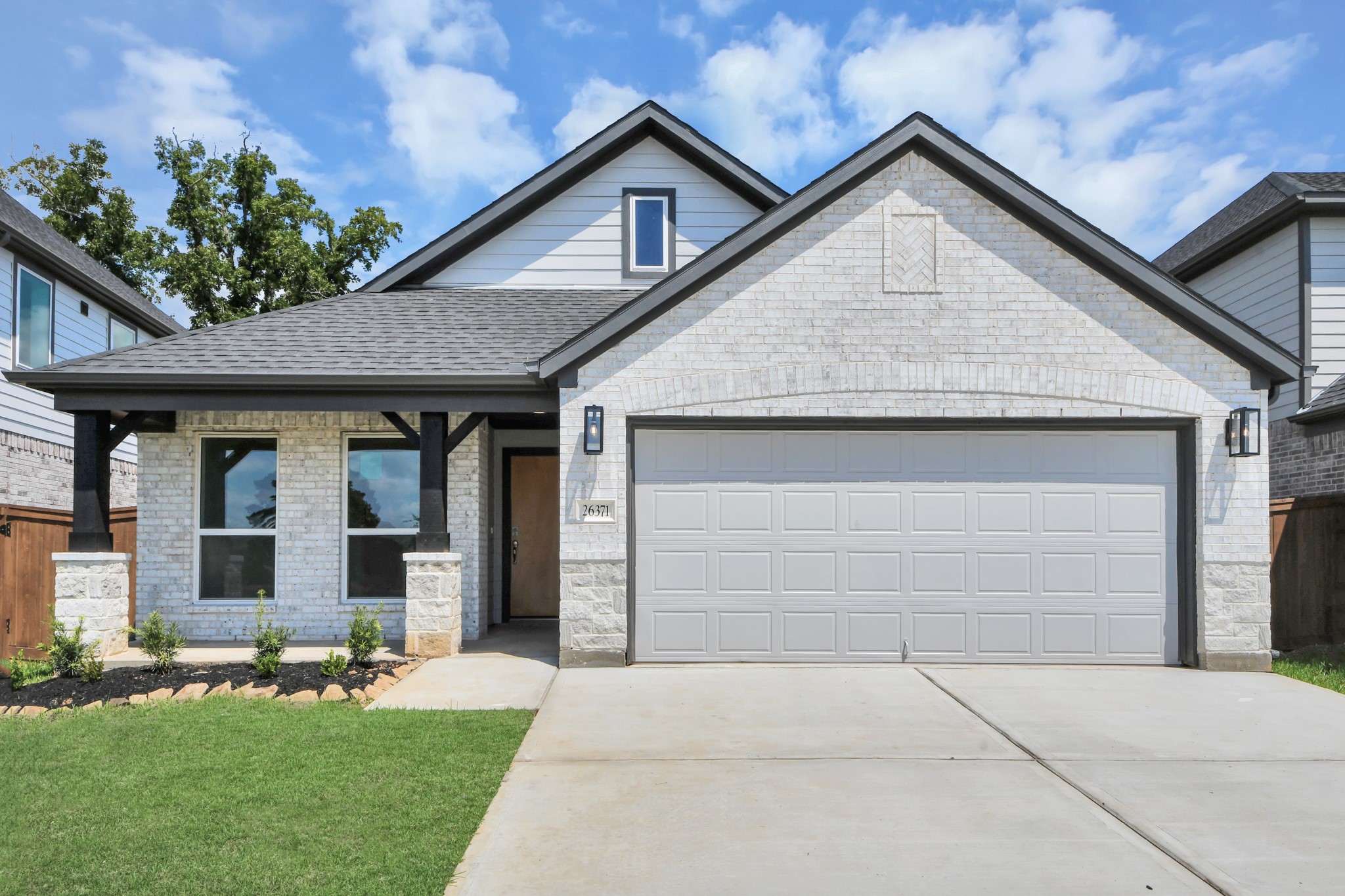 26371 Viva Drive Property Photo 3