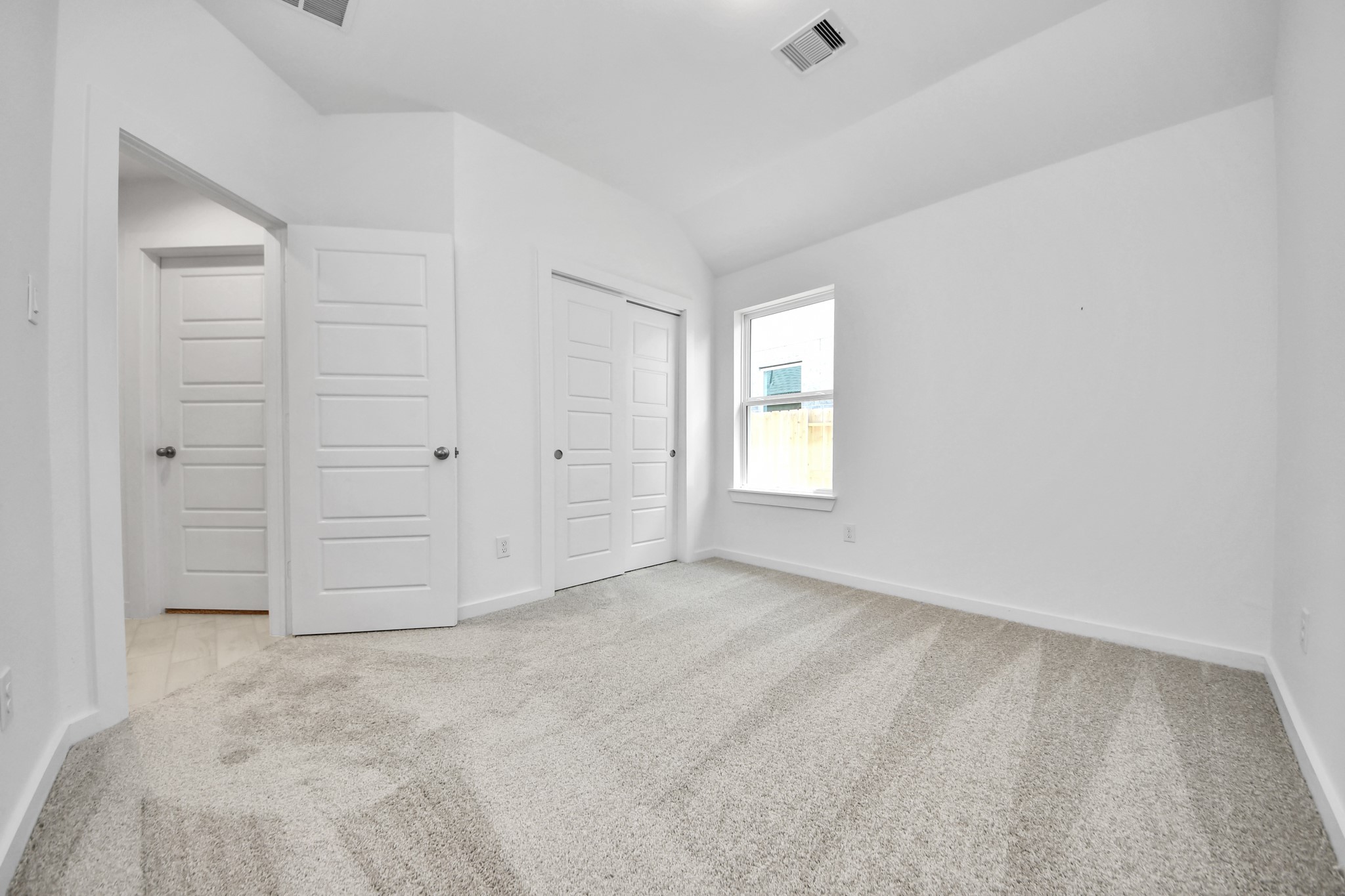 26371 Viva Drive Property Photo 19