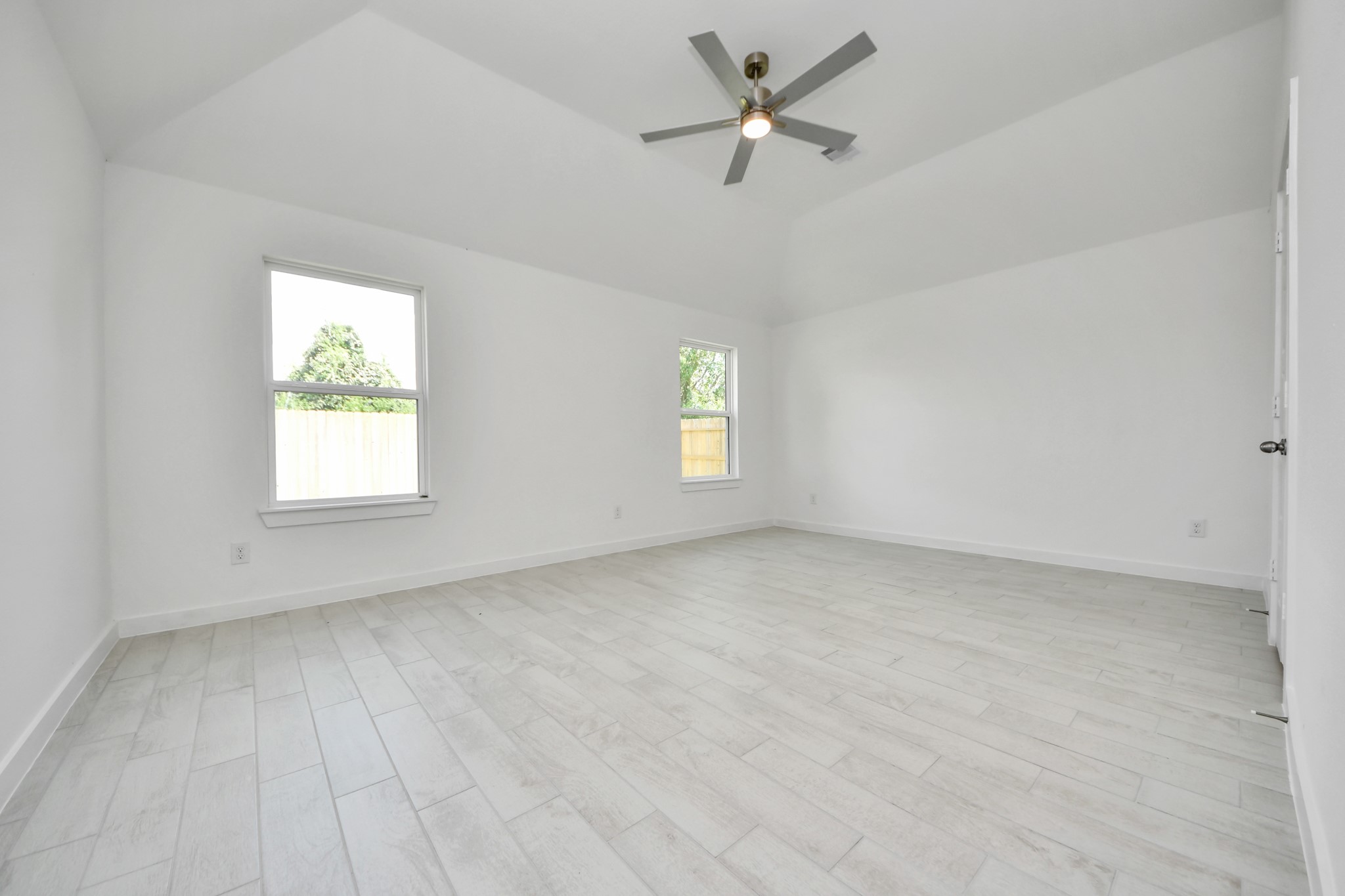 26371 Viva Drive Property Photo 30