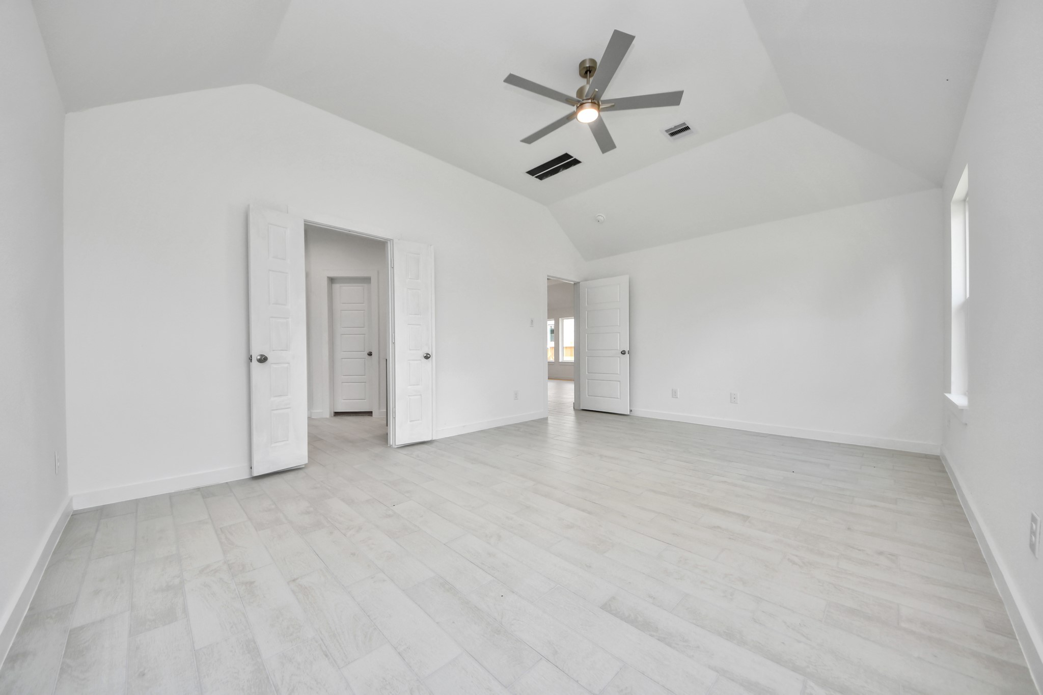 26371 Viva Drive Property Photo 32